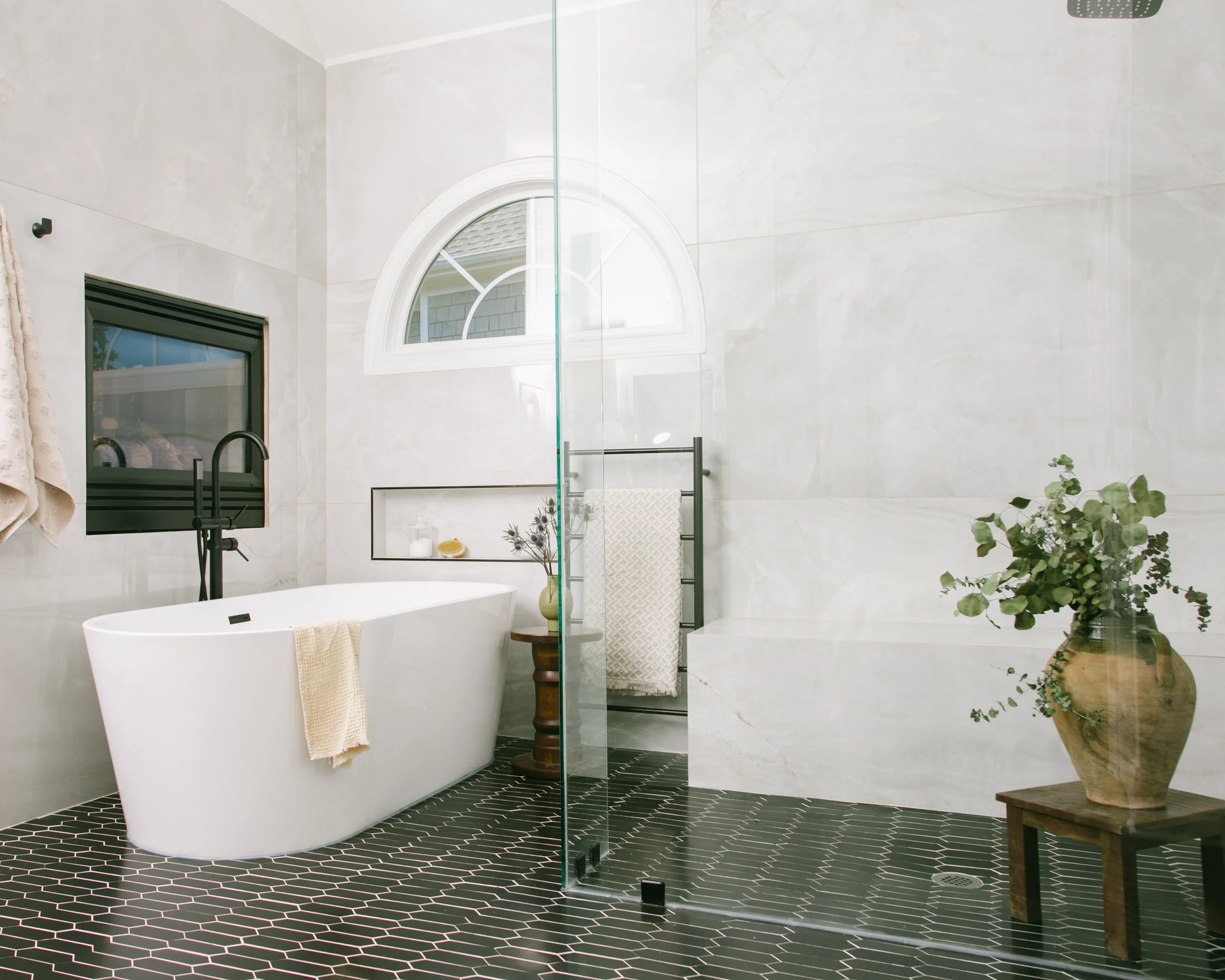 2025_Indira_Bathroom-9653.jpg