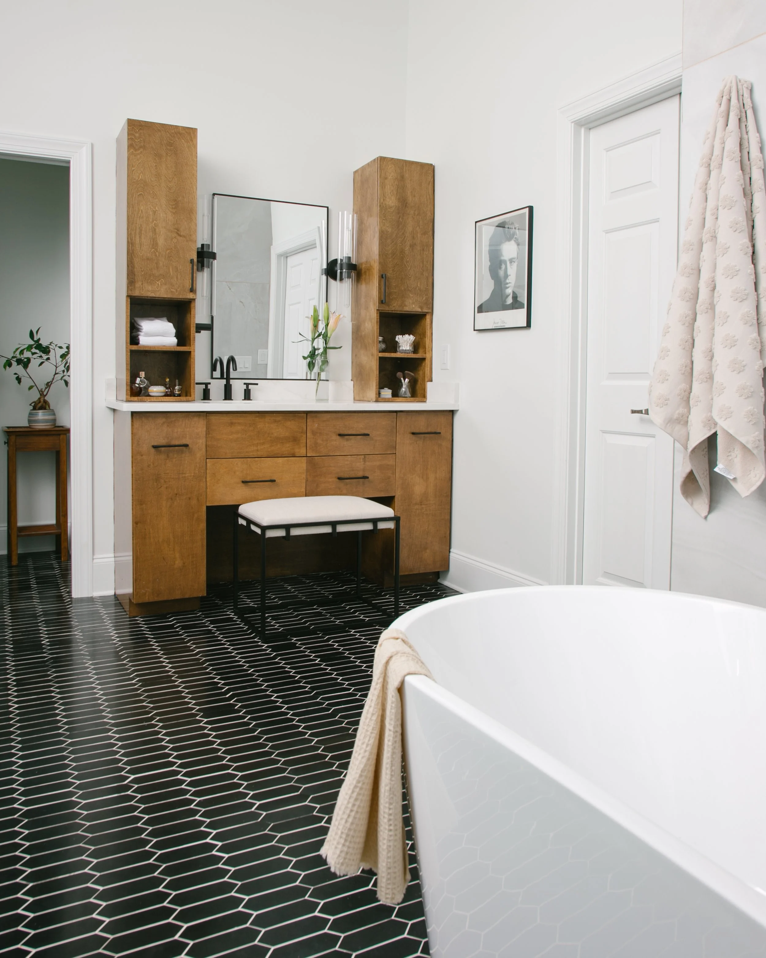 2025_Indira_Bathroom-9681.jpg