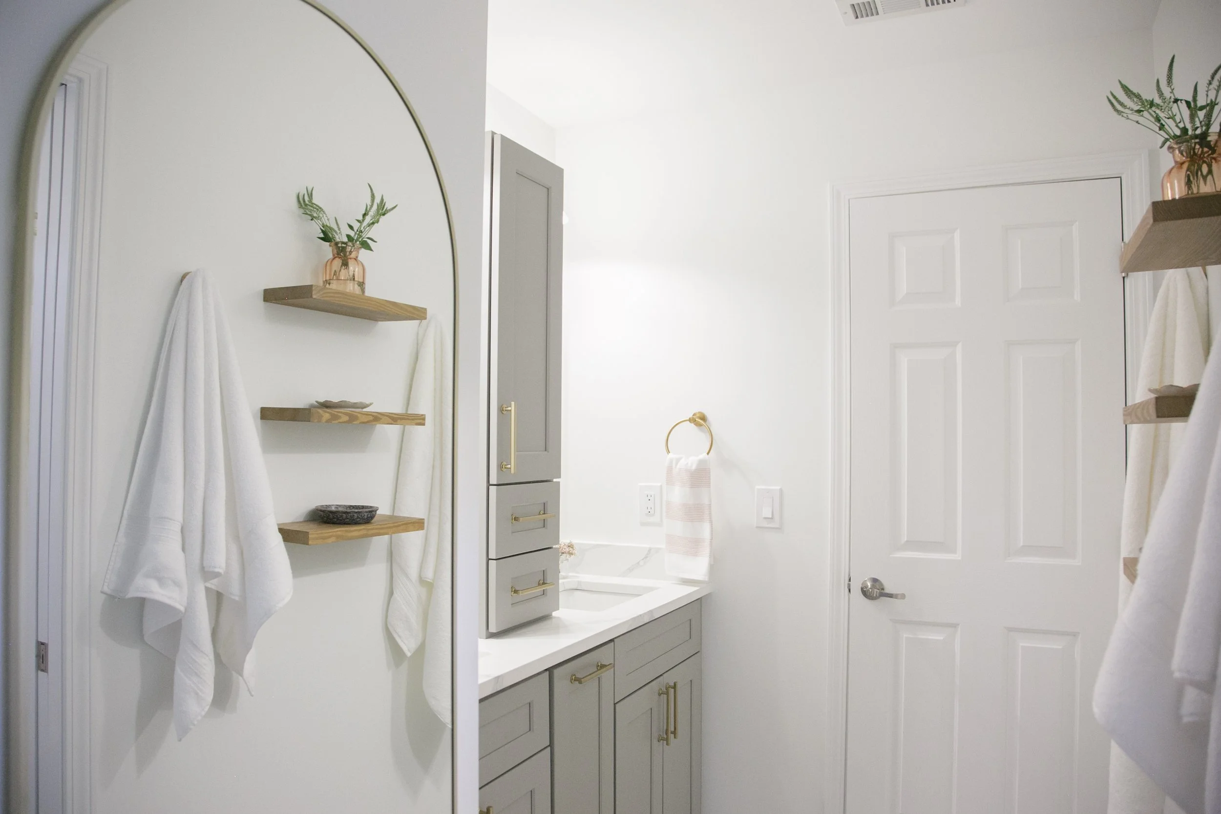 2025_Indira_Bathroom-9612.jpg