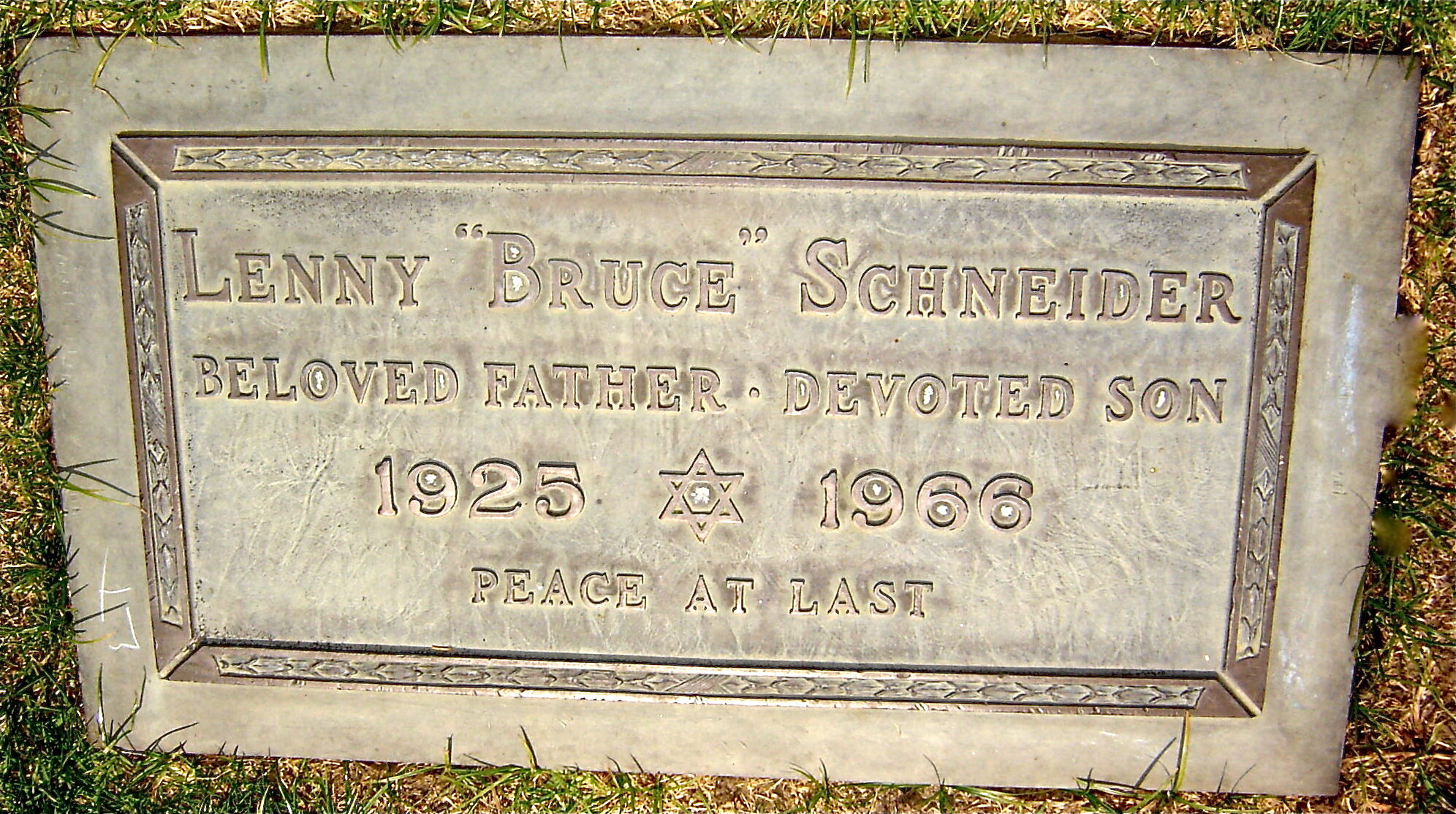 LennyBruce_Grave1.JPG