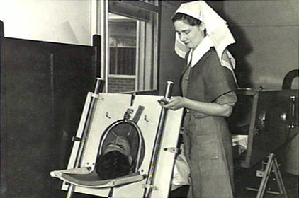 Both_Cabinet_Respirator_in_WWII.jpg