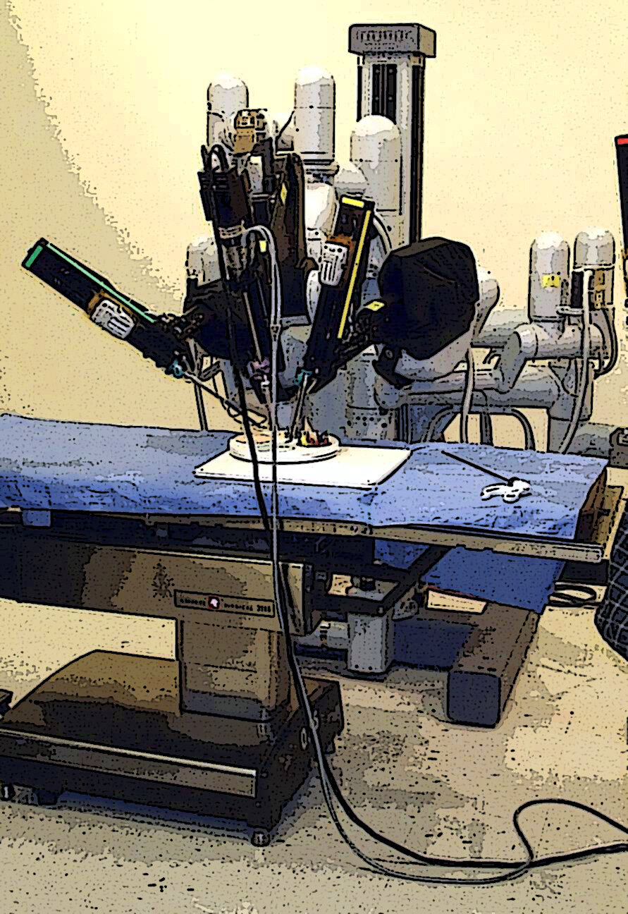 Laproscopic_Surgery_Robot_2.jpg