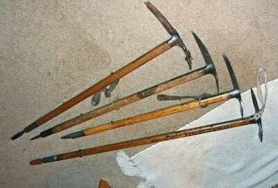 Old Game Notebook: Ice Axe (AD&D)