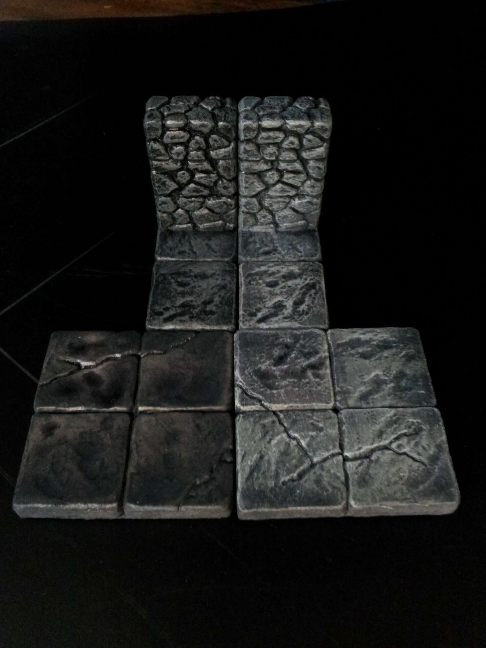 Three easy (sort of) steps to breathing (or painting) life into Dungeonstone