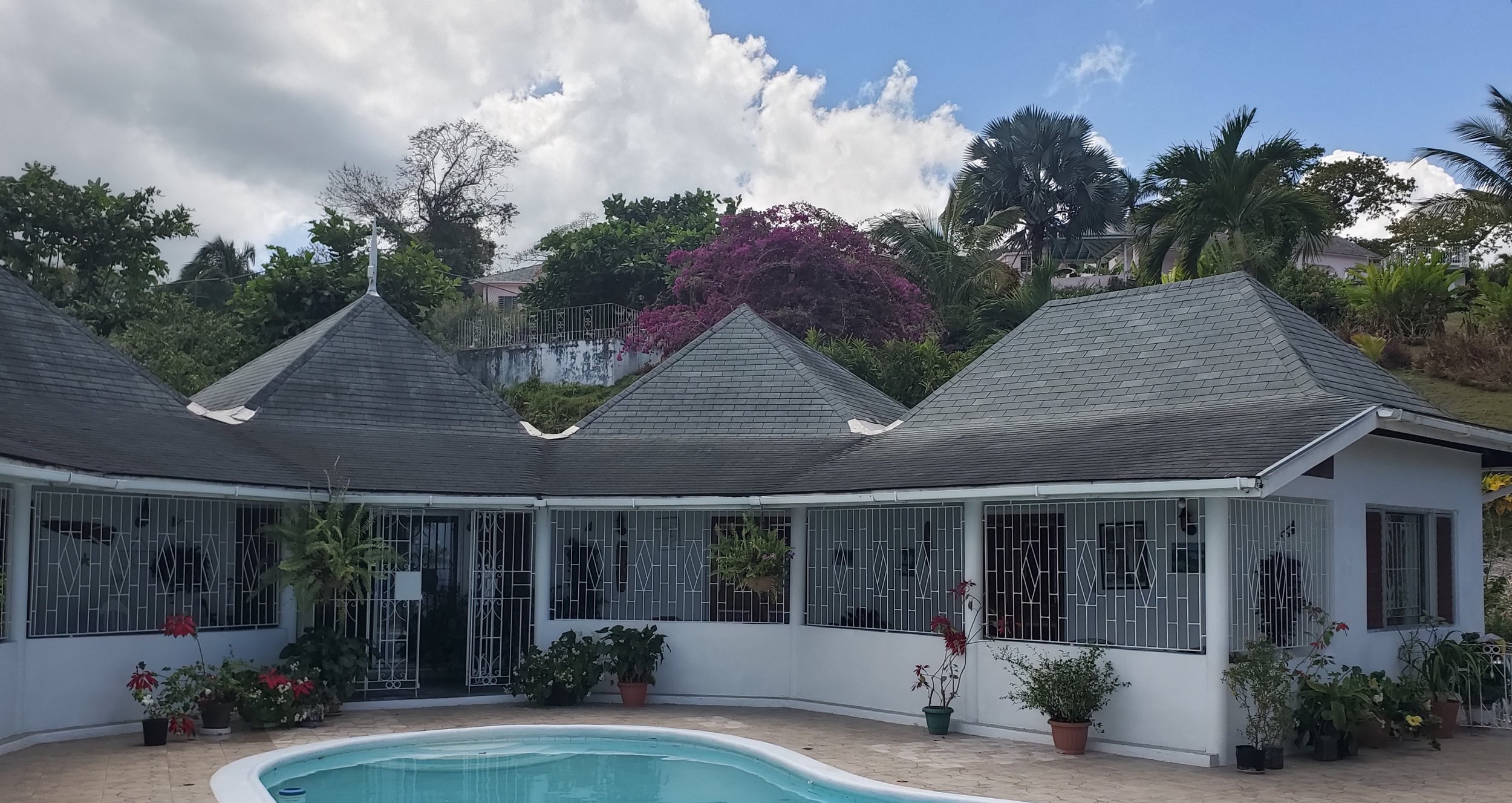 villa_mobay.jpg