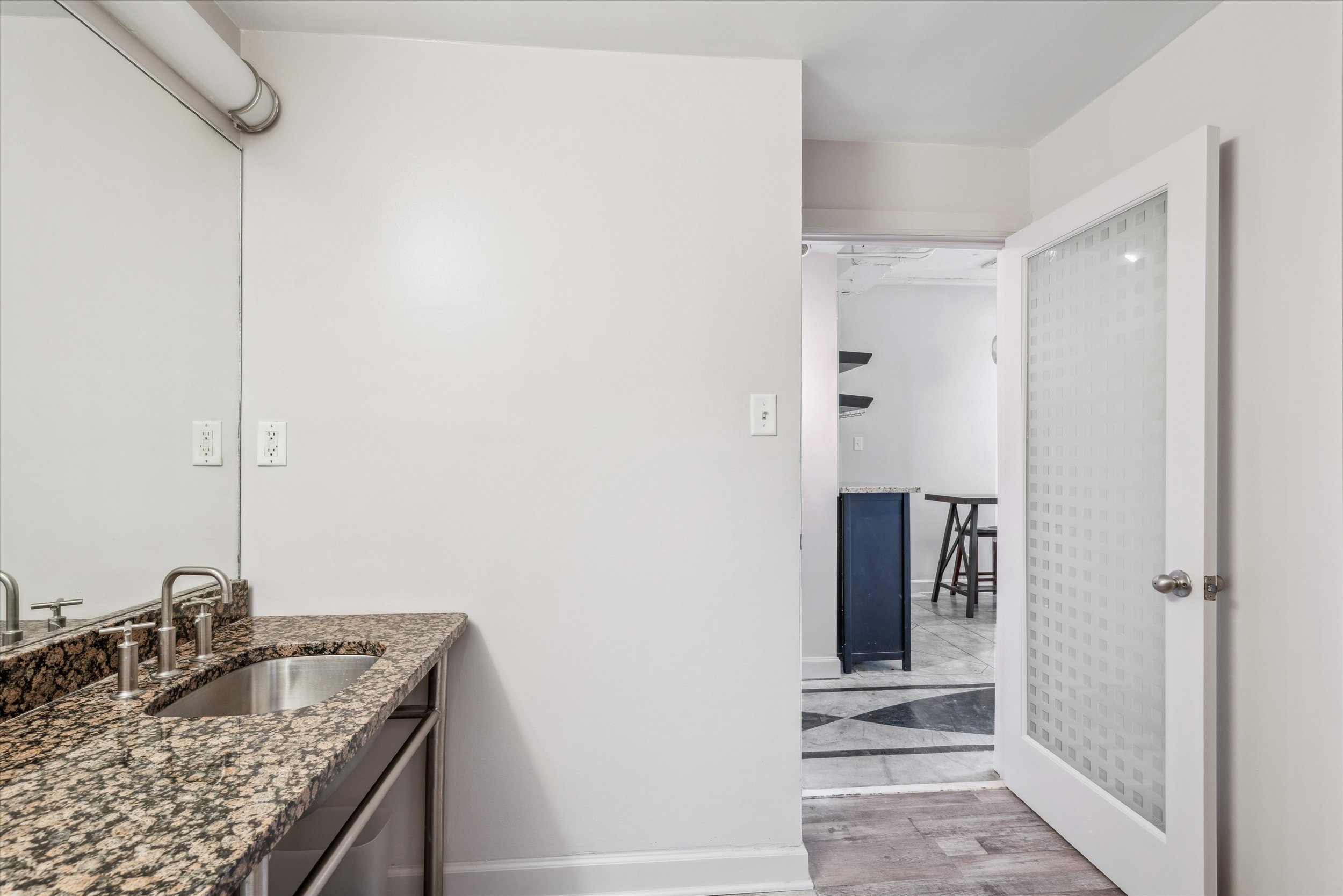 20-109 N Main Unit 1509-20.jpg