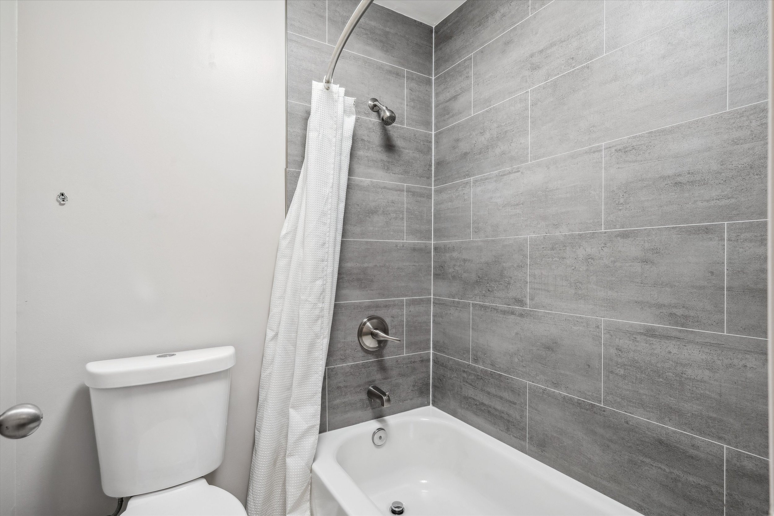 21-109 N Main Unit 1509-21.jpg