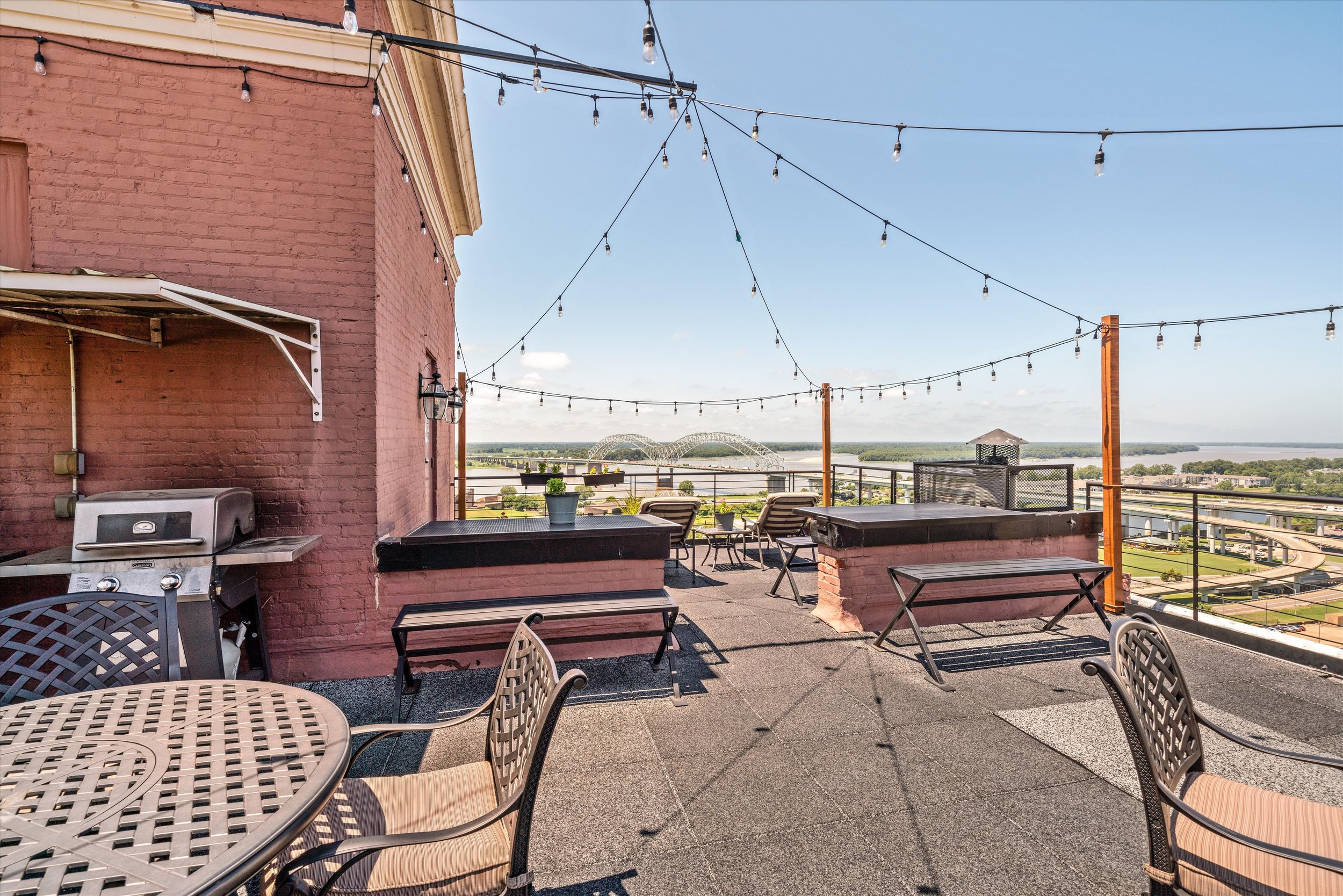 26-109 N Main Unit 1509-26.jpg