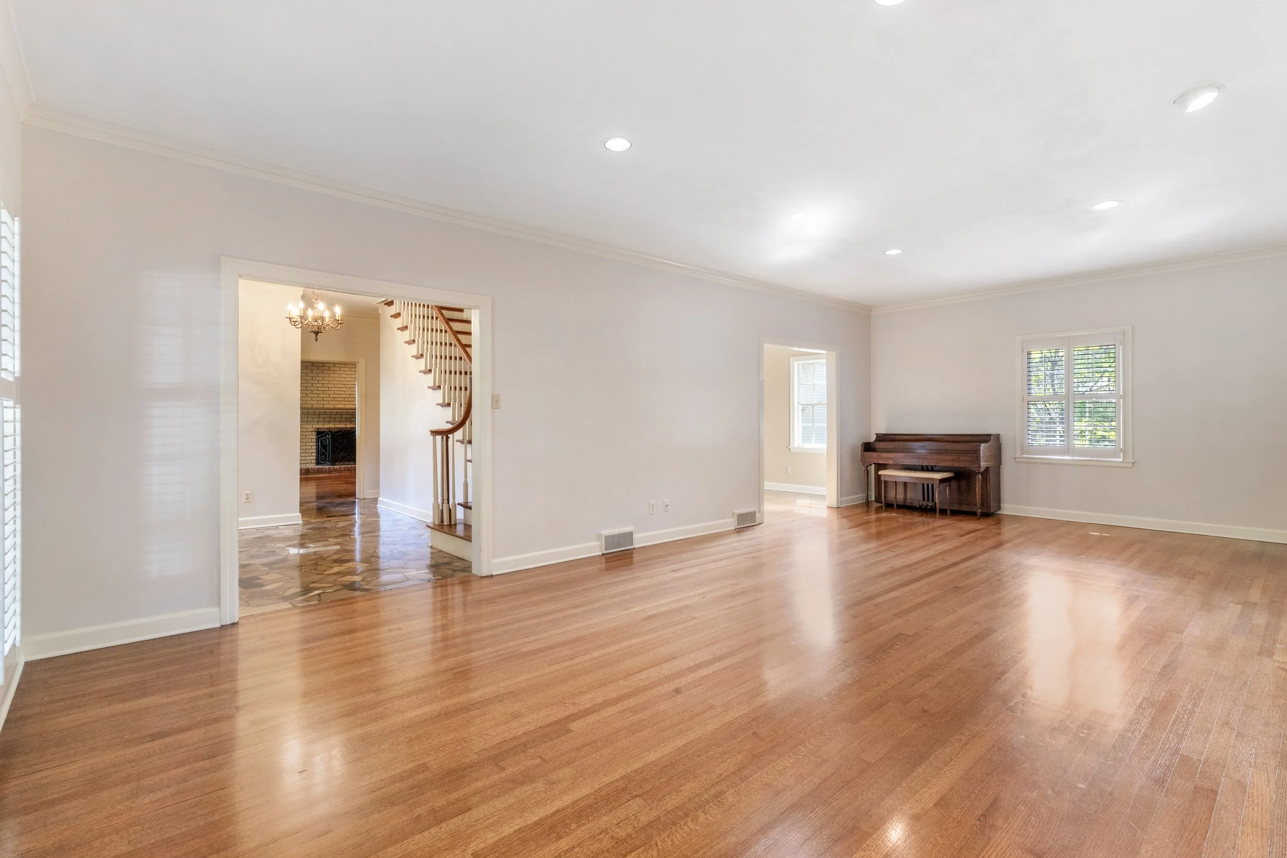 03-4915 Lake Drive Reshoot-5.jpg