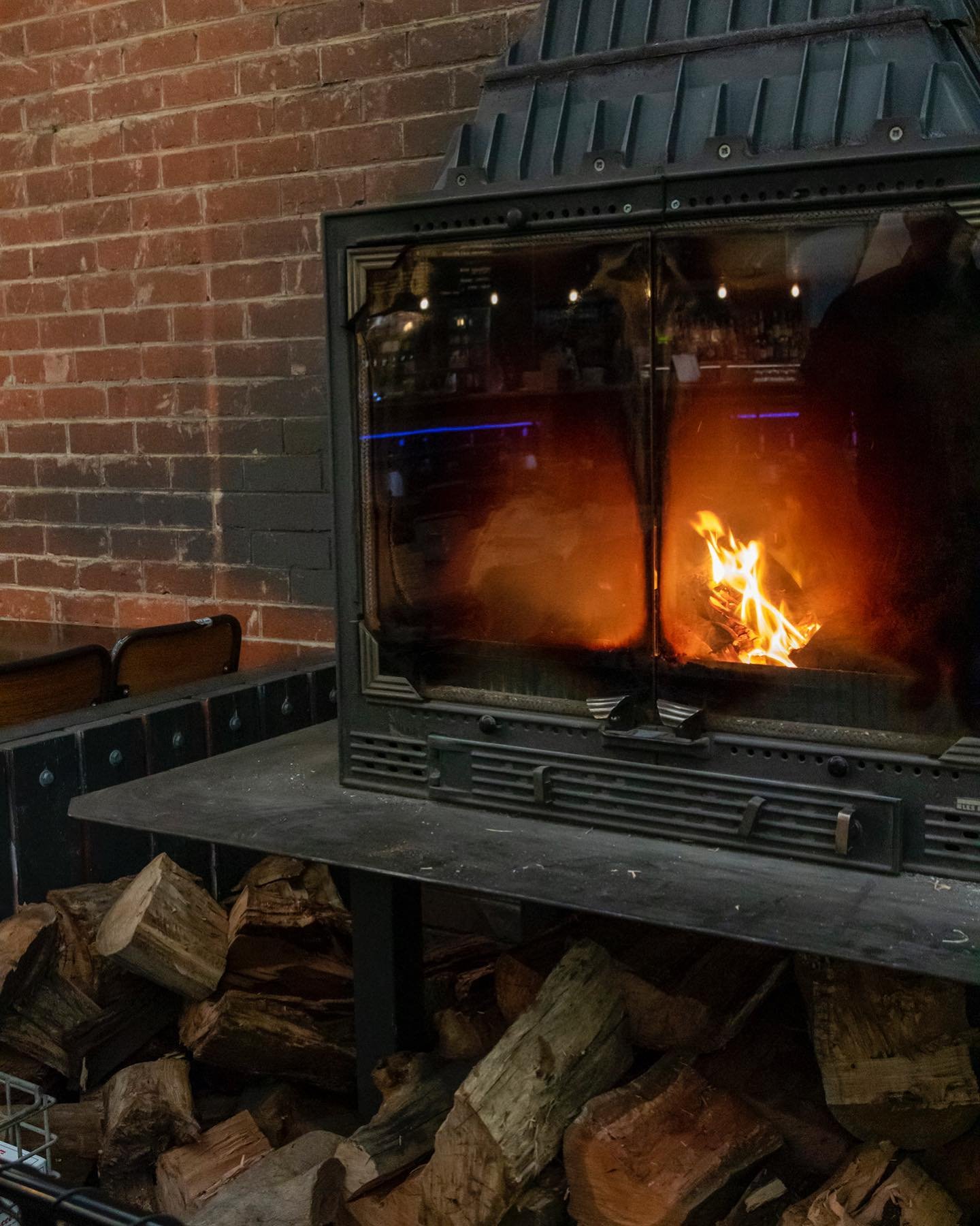 Chase away the chill at Mitcham Social 🔥

We&rsquo;ve got all things cozy&hellip; not too hot, not too cold but just right 😉 

See you this weekend! 🍻