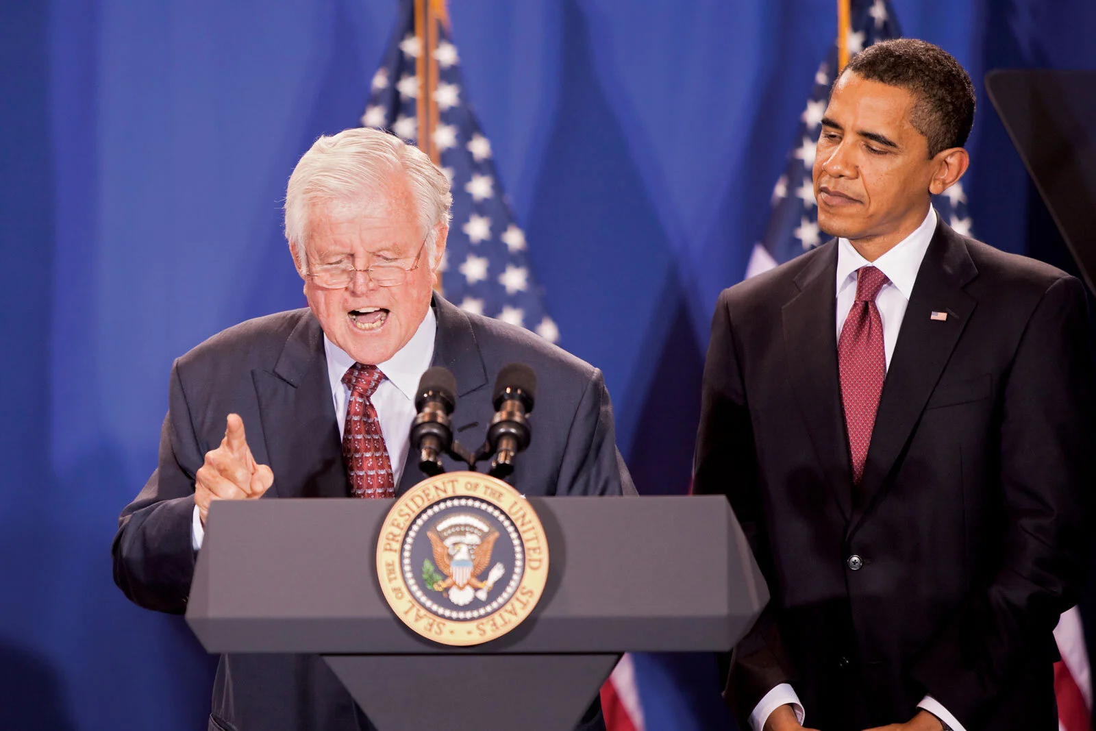 Ted-Kennedy-Pres-Barack-Obama.jpg