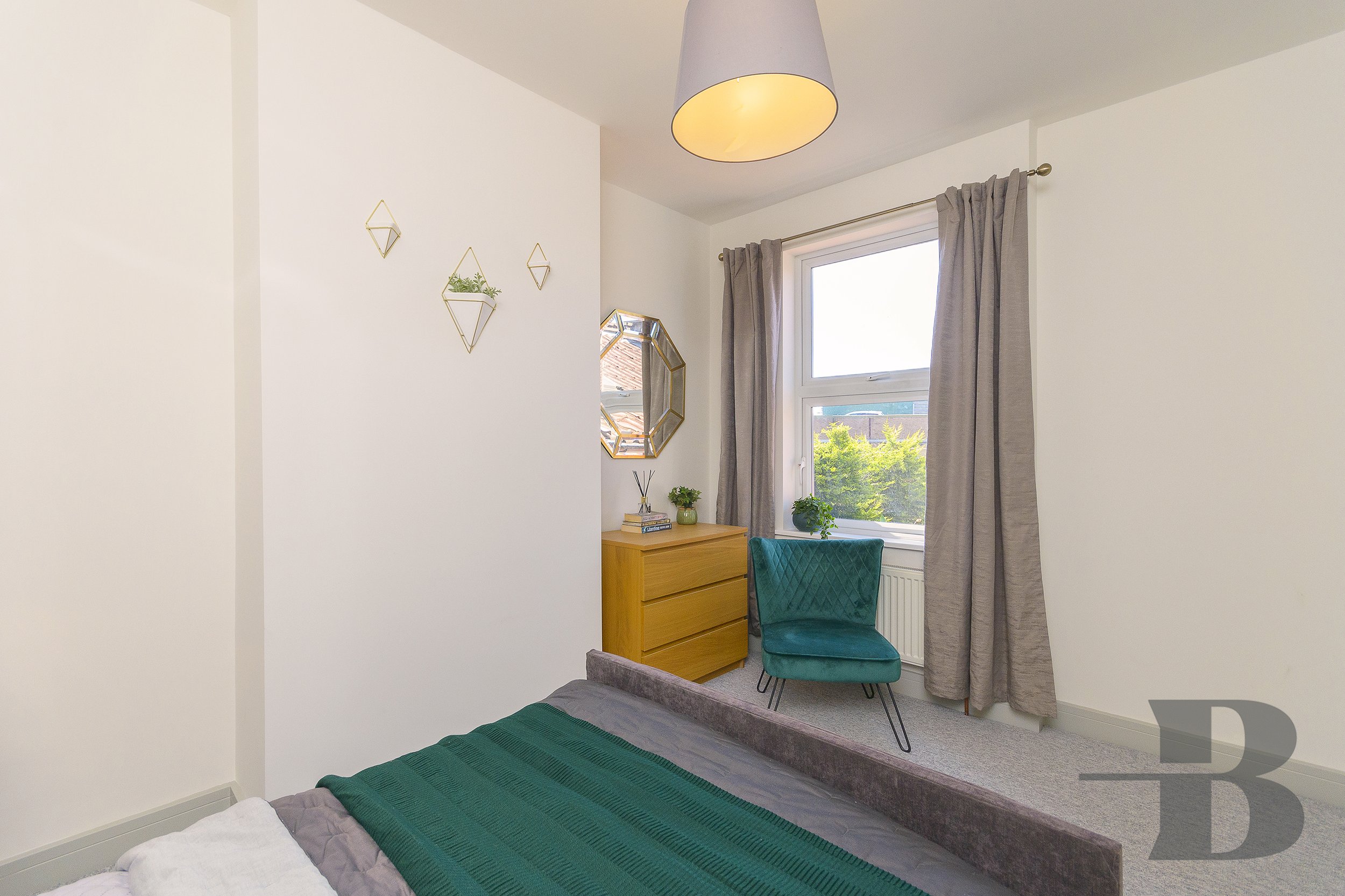 DAORHCTACDER32FFF - Bedroom A.jpg