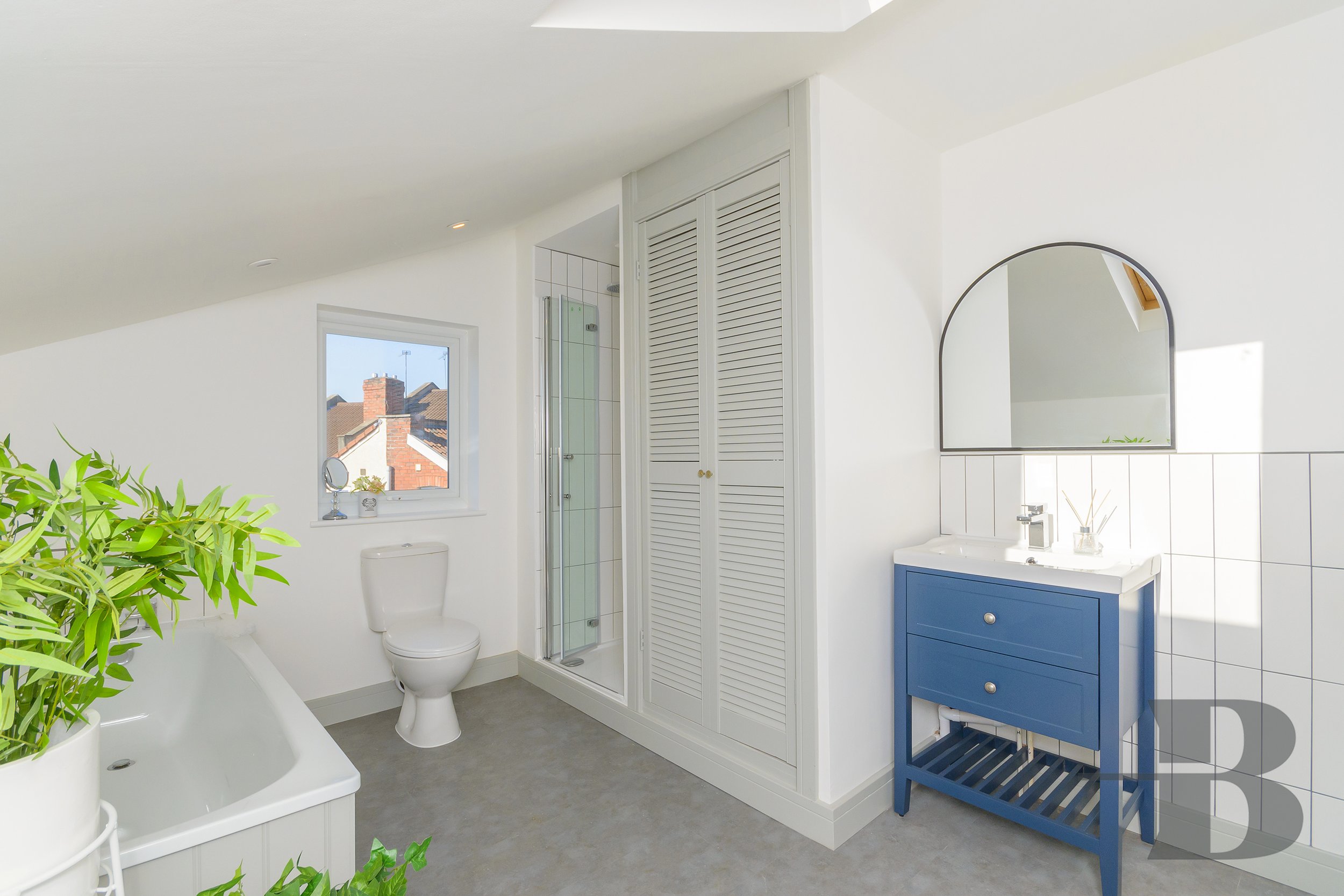 DAORHCTACDER32FFF - Bathroom B.jpg