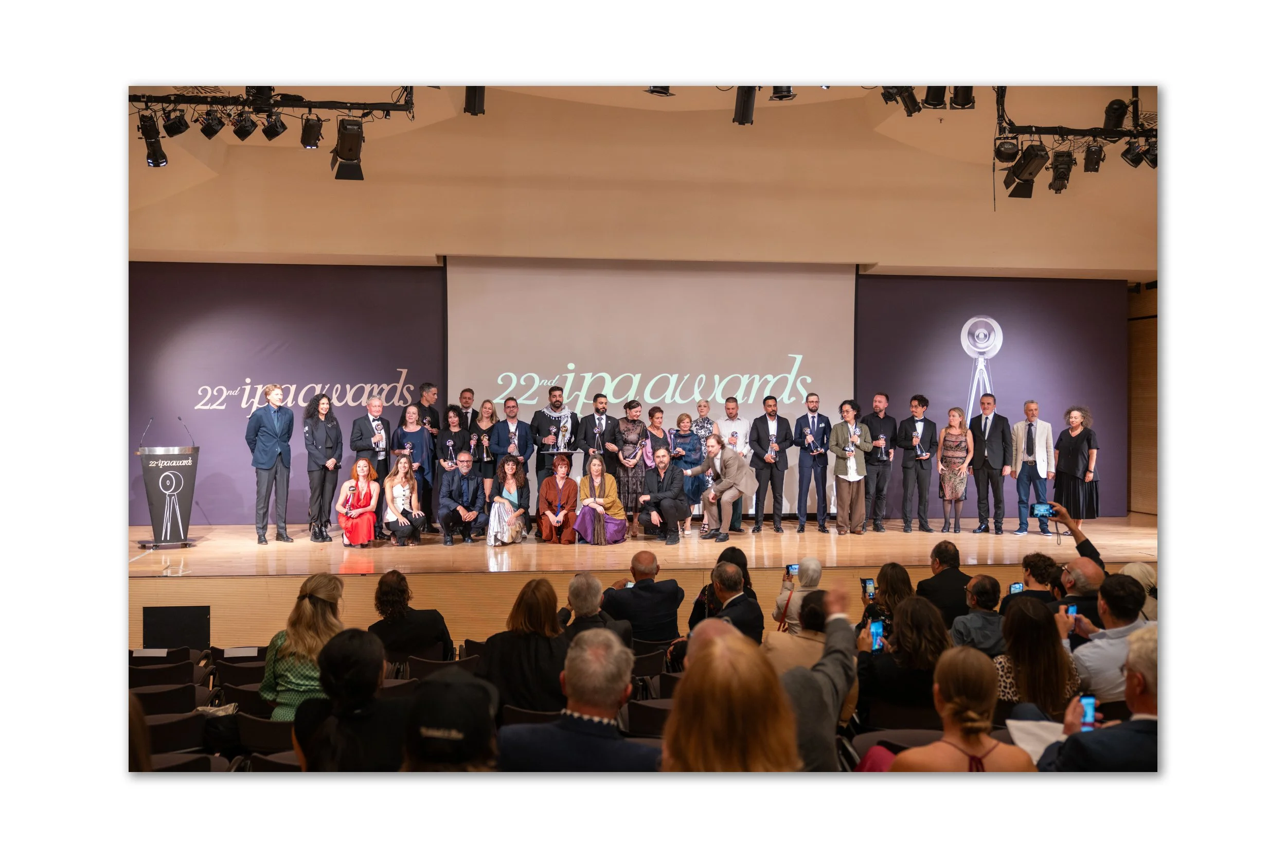 A7R06761v.2_Original ratio_2500x1667_U_100.jpg