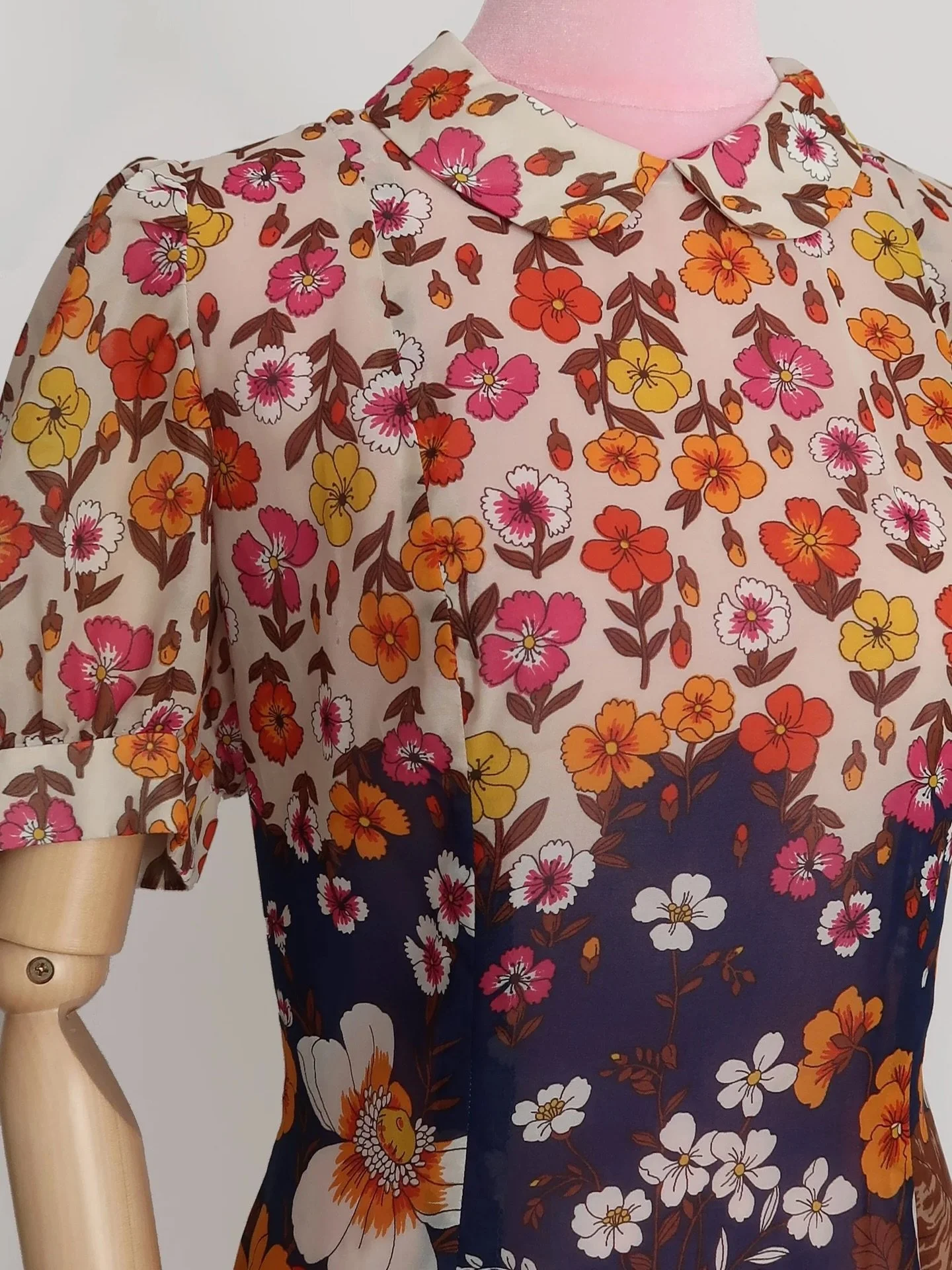 A selection of recently uploaded florals 🌸

Another small drop coming this week FYI! And then I&rsquo;ll also be shooting some more fabulous Spring appropriate pieces over Easter, before the crazy @classiccarbootsale prep starts ⚡️