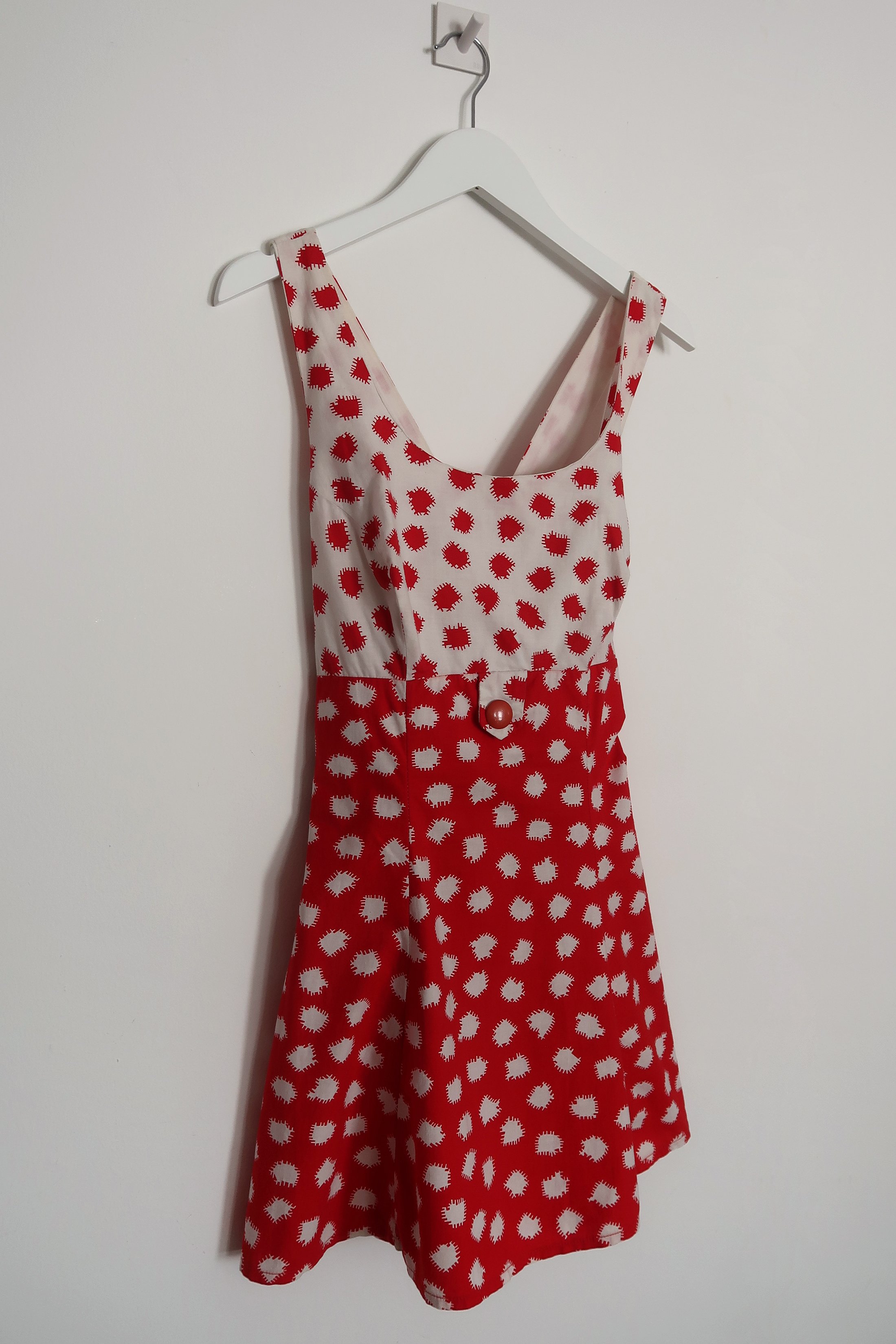 Vintage_60s_Red_Print_Beach_Dress_4.jpg