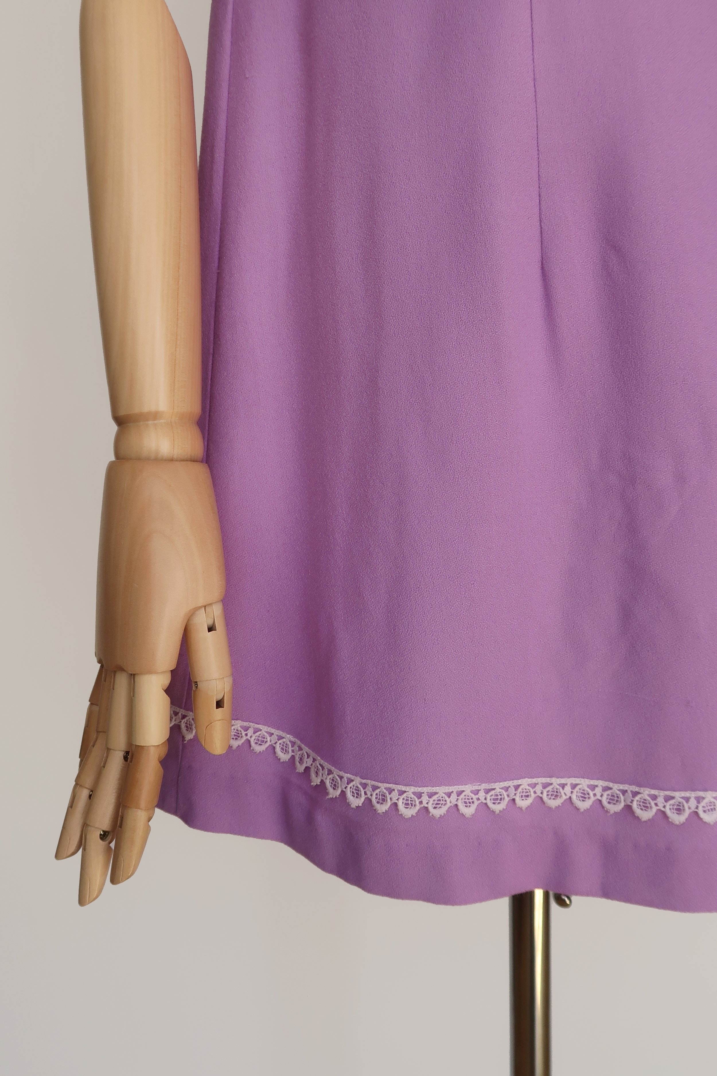 Vintage_60s_Lilac_Lace_Trim_Mini_Dress_3.jpg