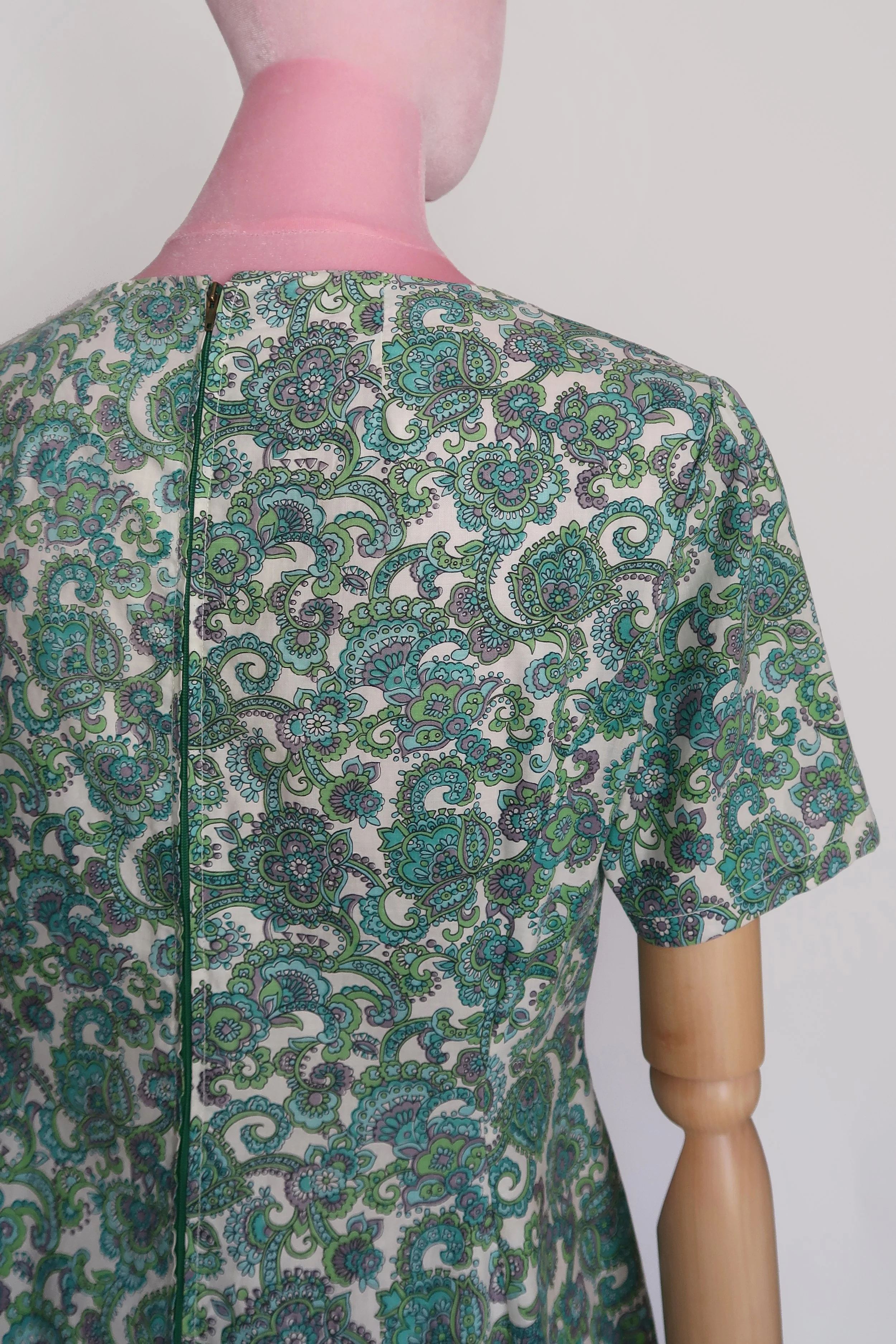 Vintage_70s_Green_Cotton_Paisley_Dress_6.jpg
