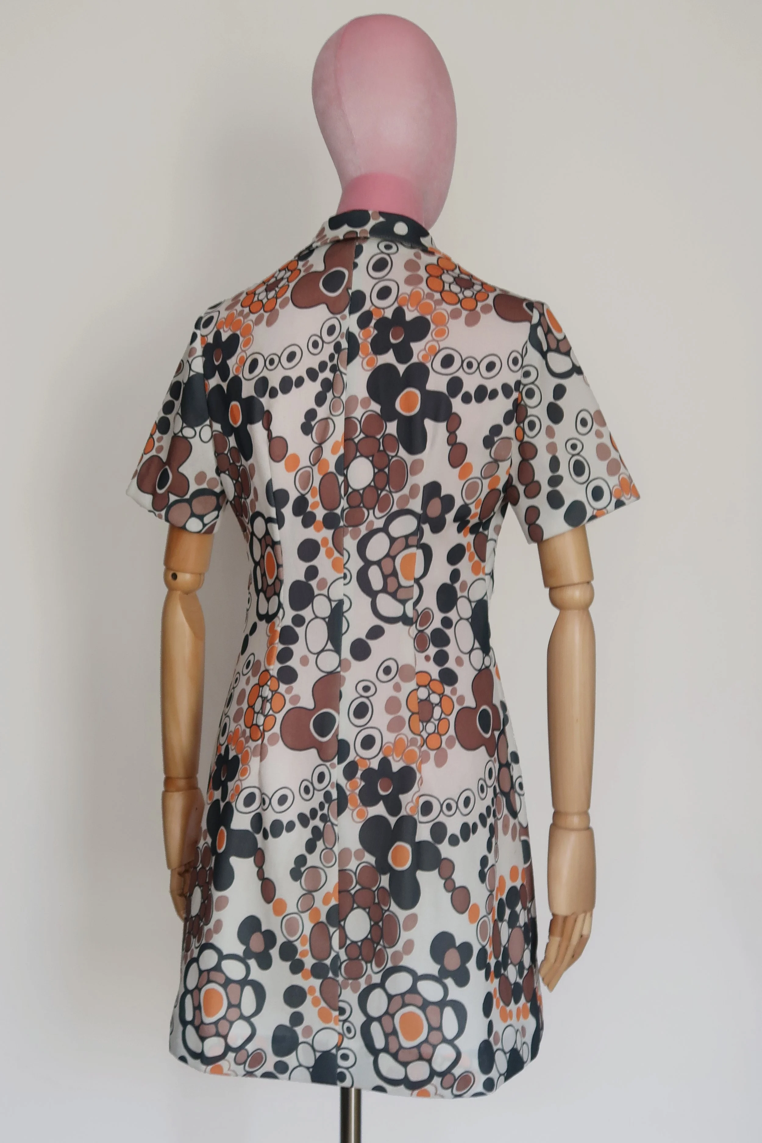 Vintage_70s_Orange_Psychedelic_Floral_Shift_Dress_4.jpg