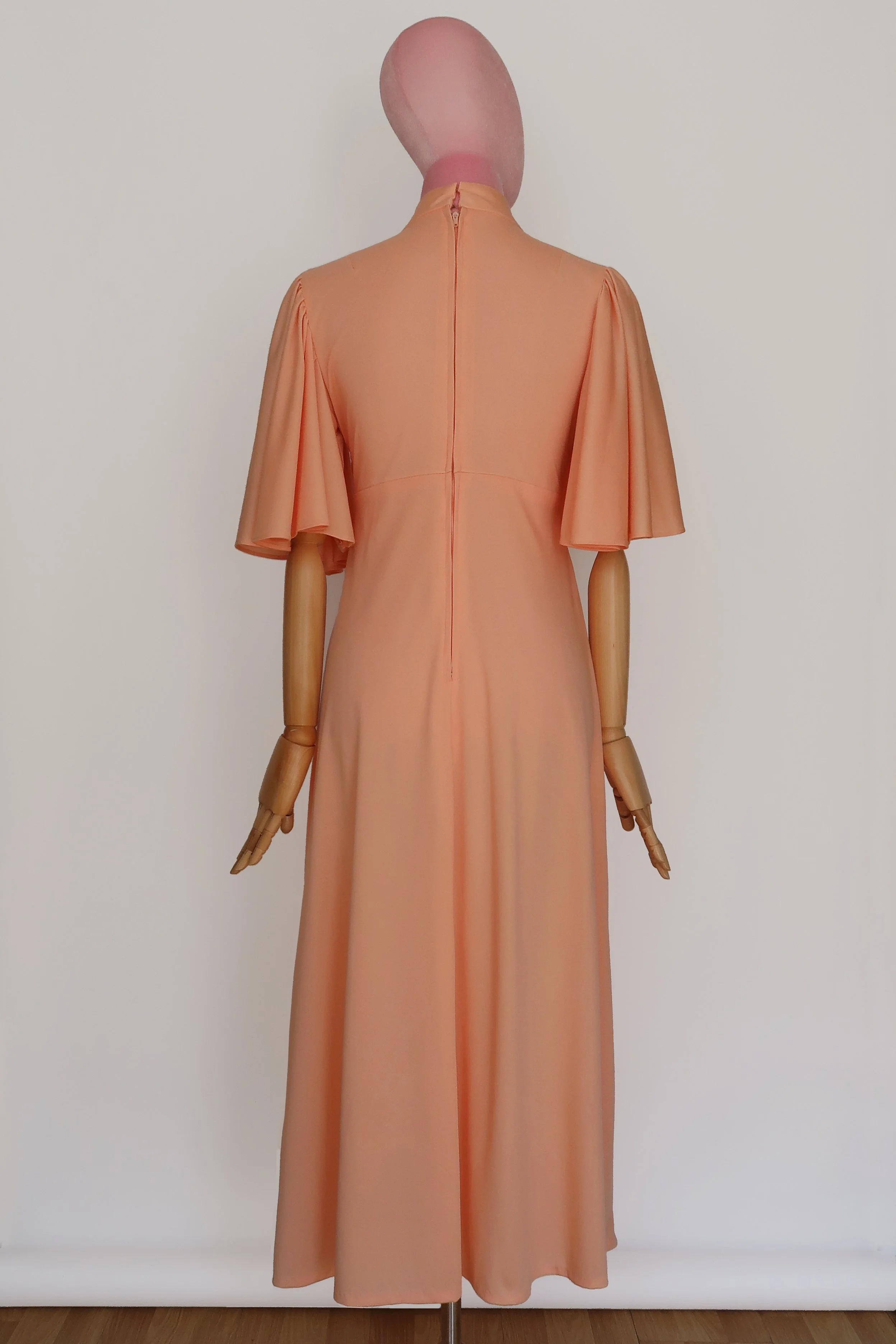Vintage_70s_Peach_Flutter_Sleeve_Midi_Maxi_Dress_4.jpg