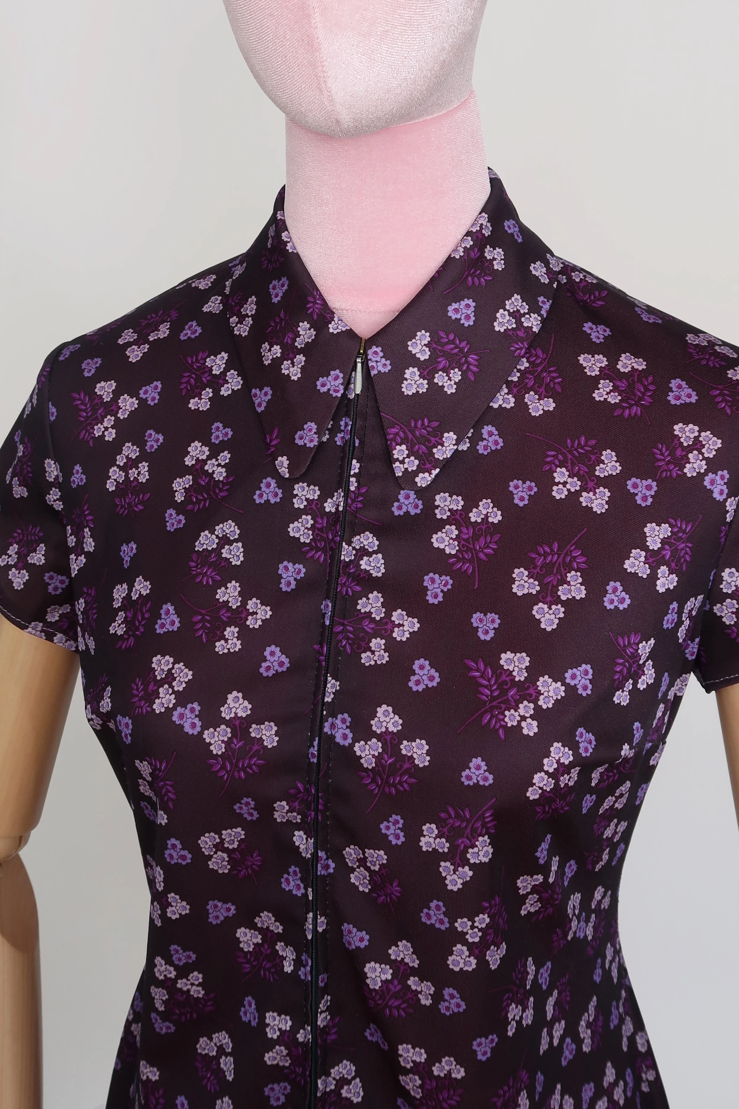 Vintage _70s_Purple_Floral_ Collar_Mini_Dress_2.jpg
