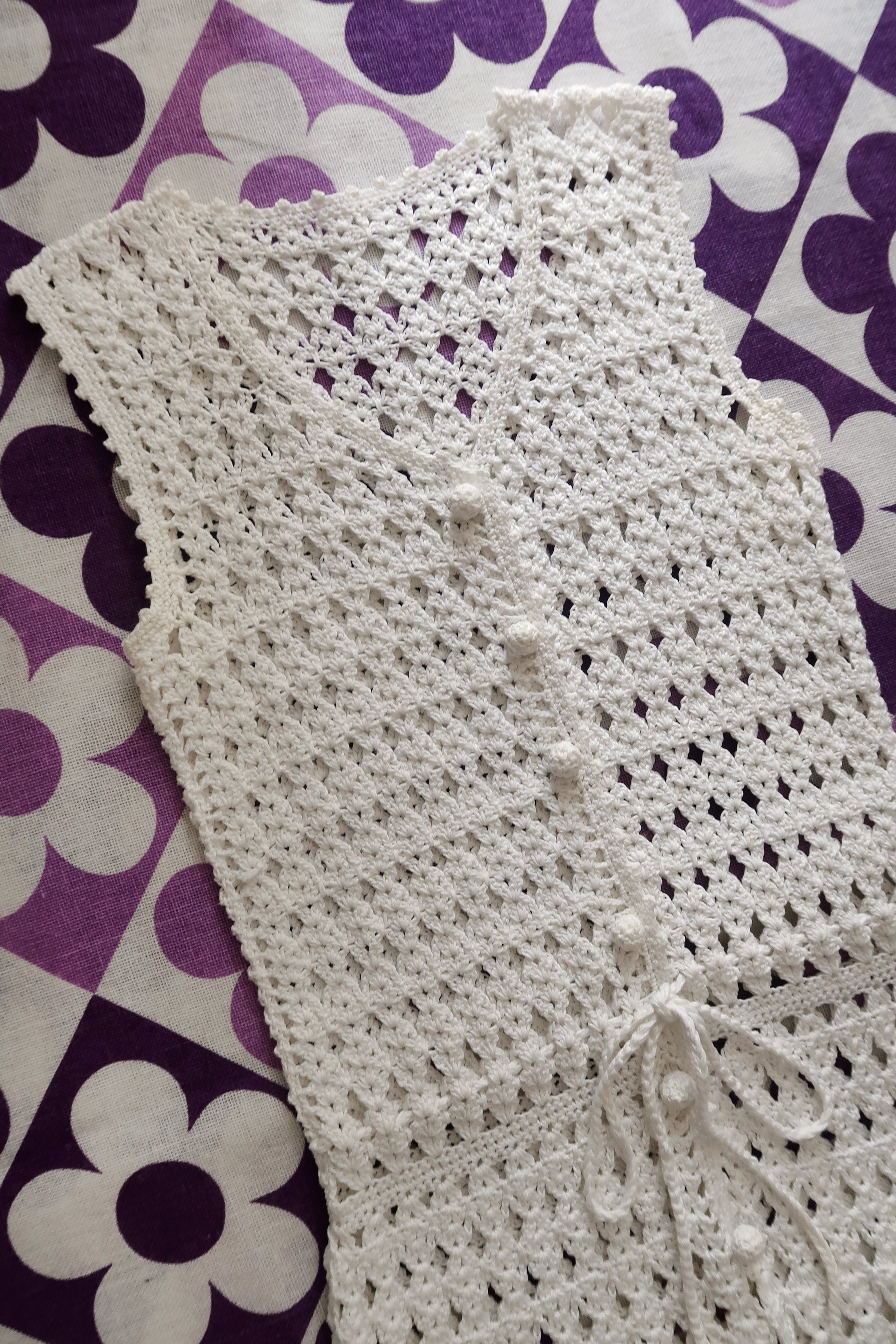 Vintage_60s_White_Crochet_Mini_ Dress_Twiggy_6.jpg