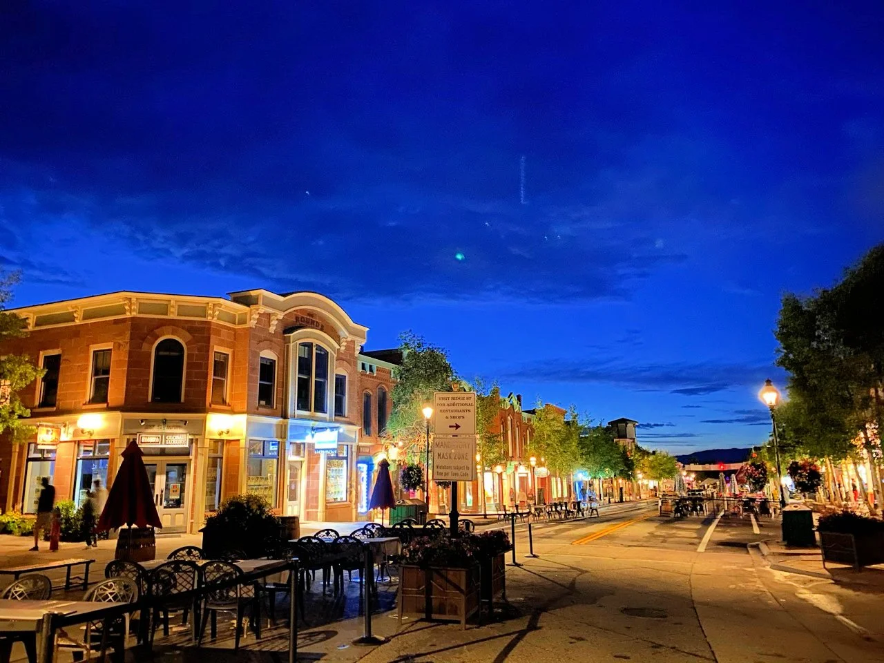 downtown breckenridge at night