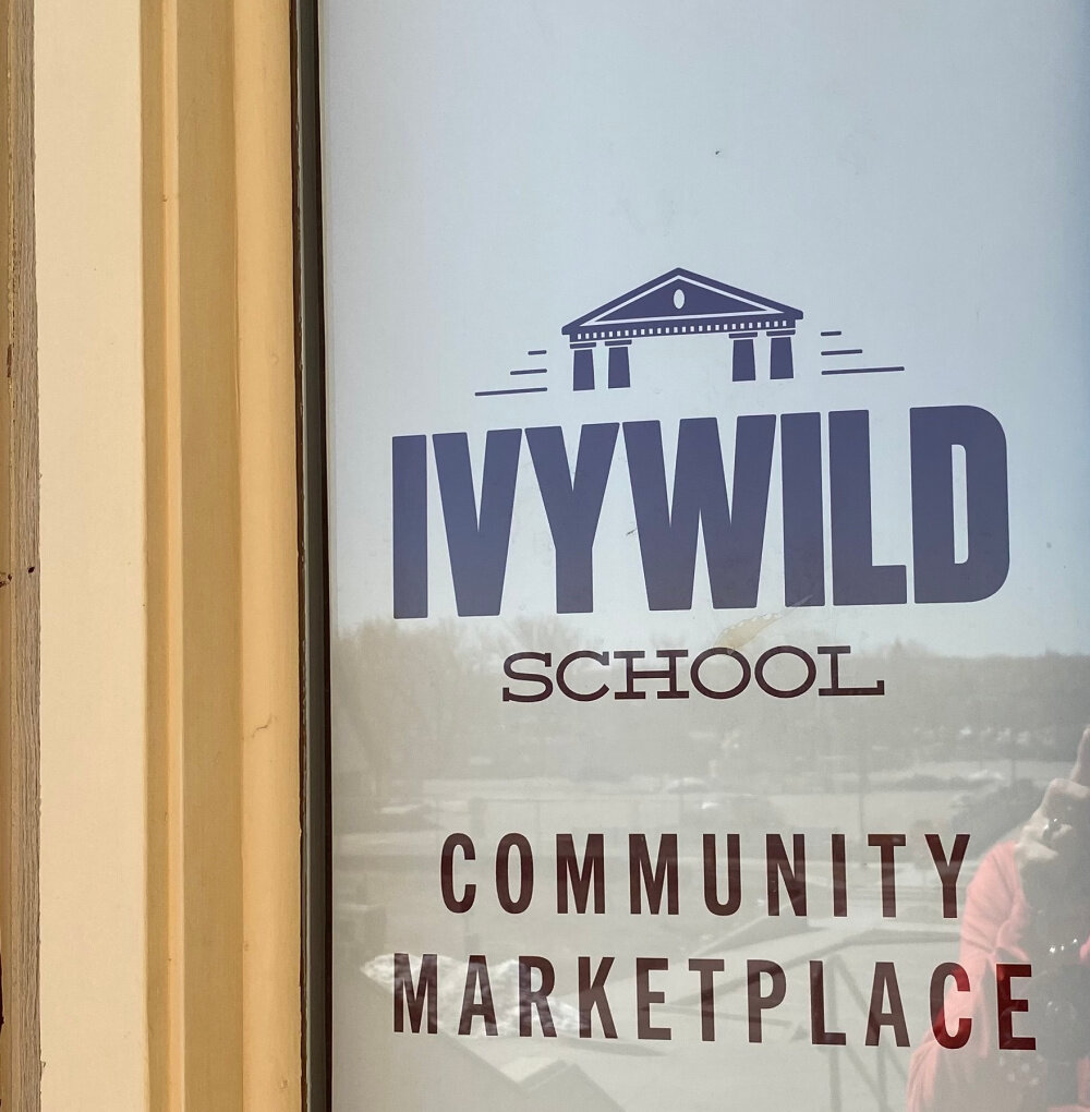 ivywild-bristol-beer-company-door-sign