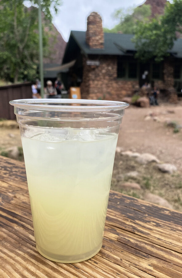 phantom-ranch-lemonade-in-grand-canyon (1).jpg