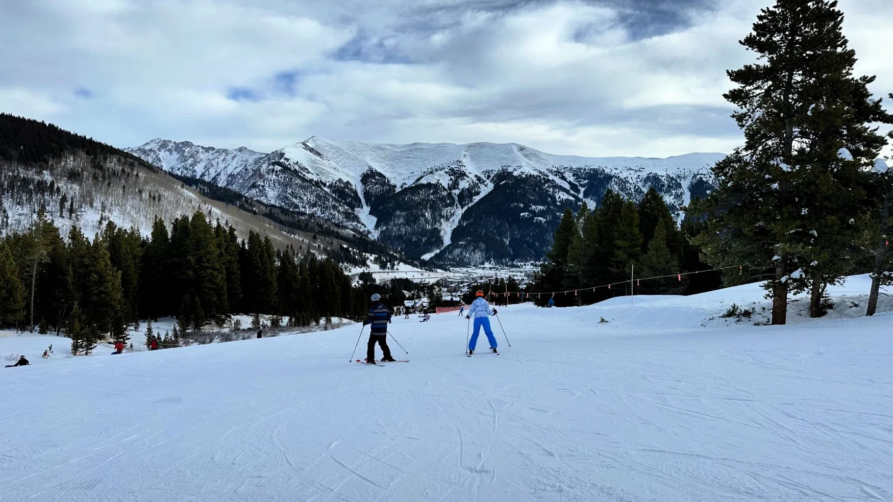 First Time Ski Trip to Colorado: A Guide for Beginner Skiing