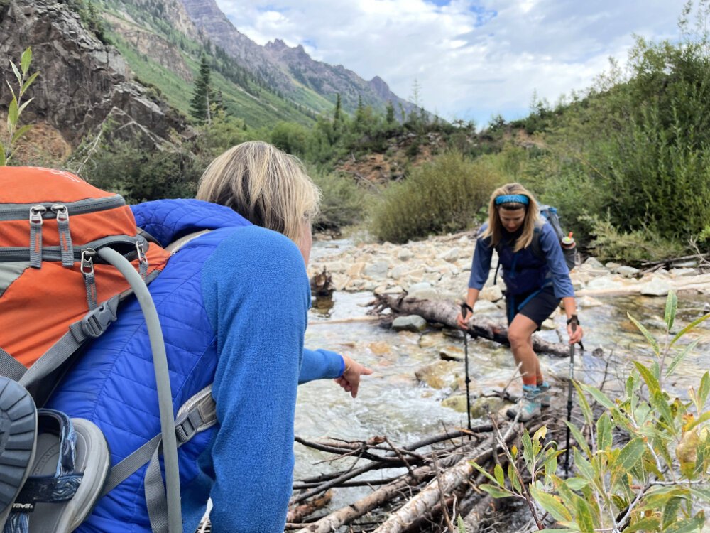 Hiking Boots, Shoes or Trail Runners? Which to Choose in 2023? — Colorado  Hikes and Hops