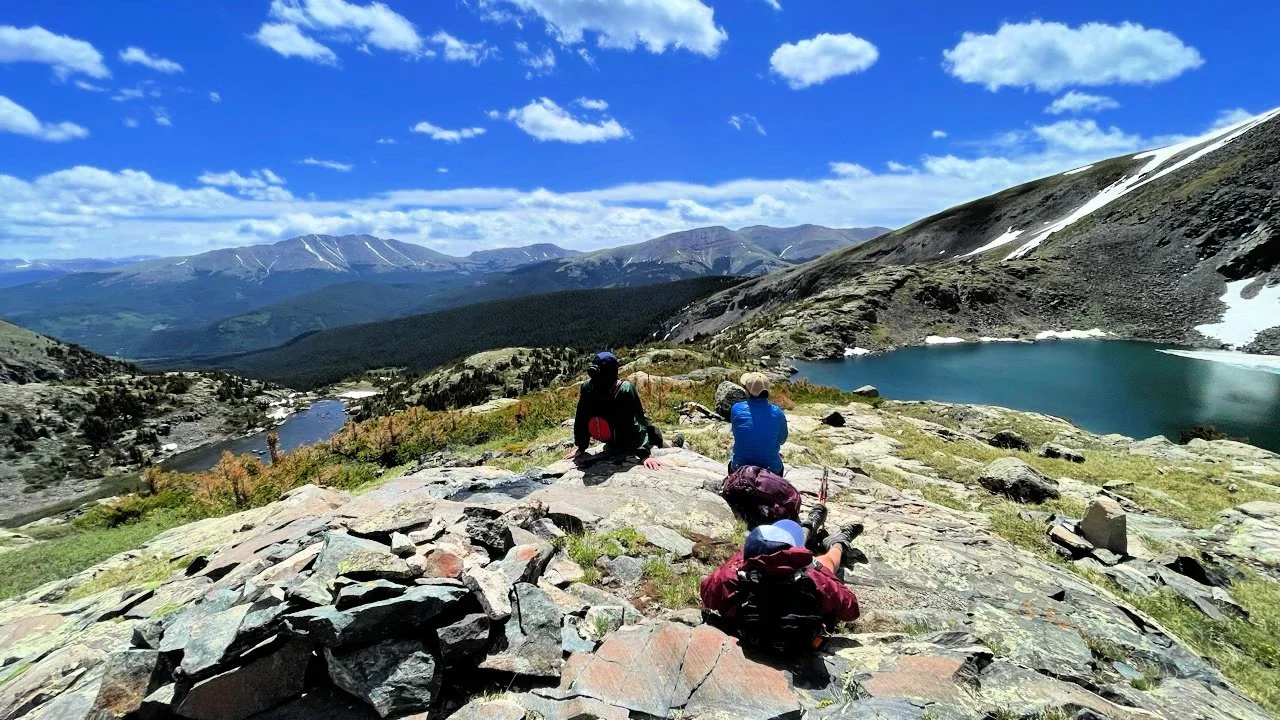 hikers enjoying views at mohawk lake