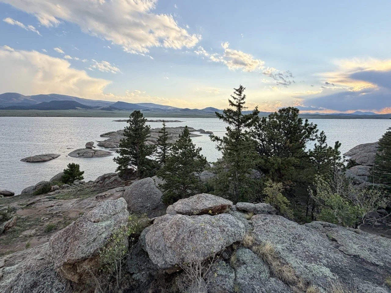 11 mile canyon hikes near colorado springs