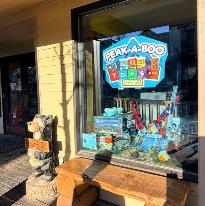 peek a  boo toystore breckeenridge
