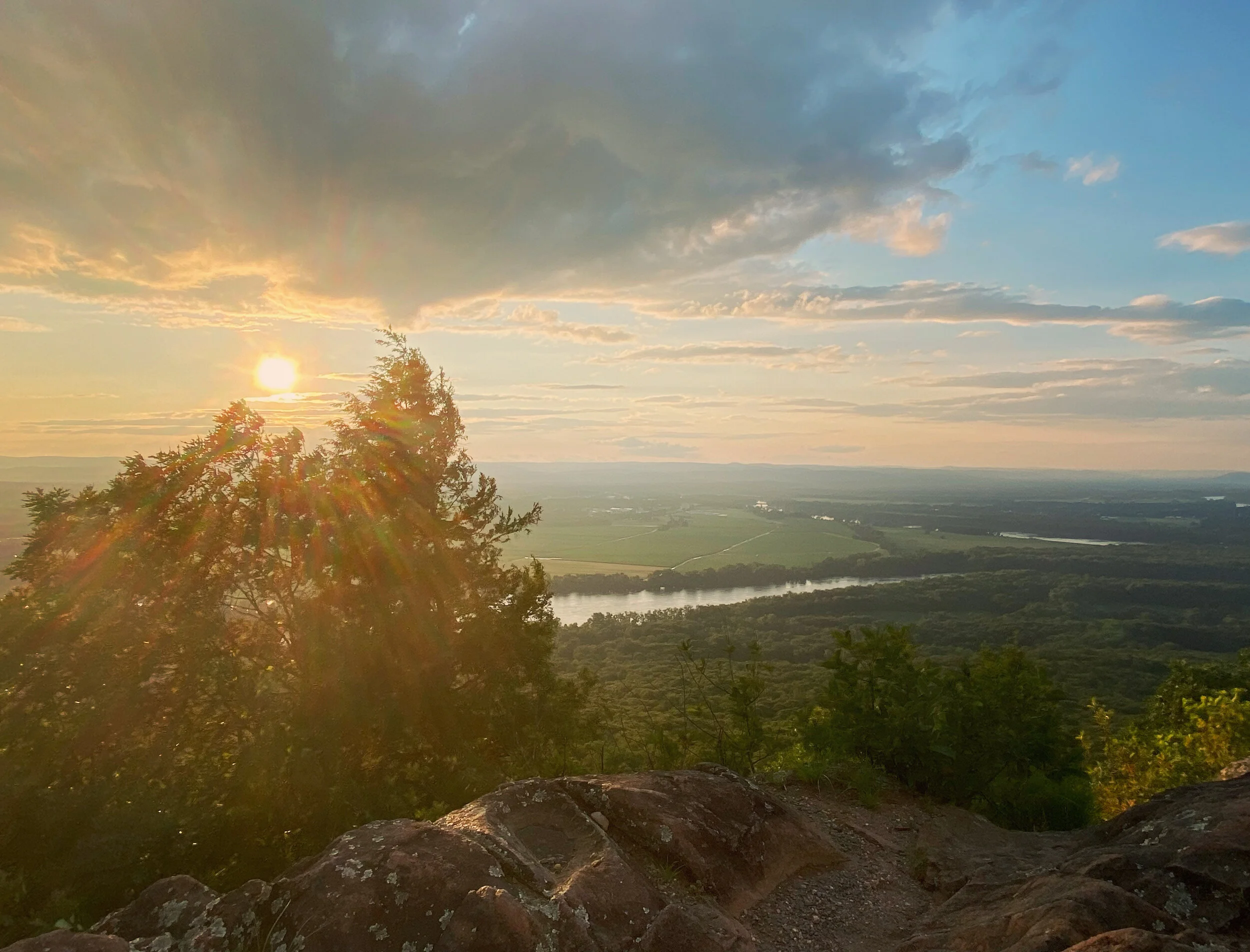 mount holyoke tours