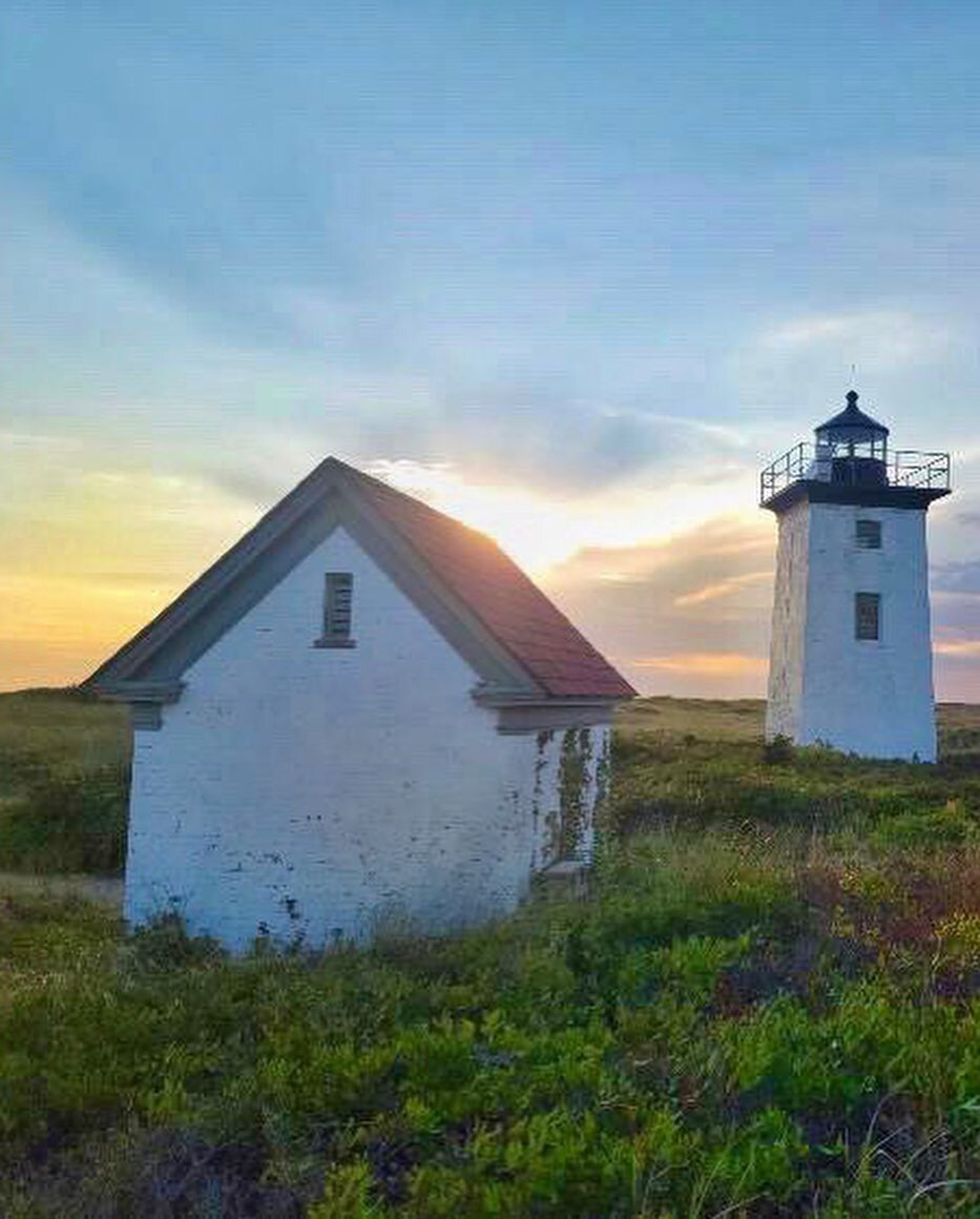 Are you ready for autumn or still soaking up summer? How about a fun hike to a remote, historic lighthouse?

Let us know in the comments below 👇 

MDT contributor @ebelseth took an excursion to historic Wood&rsquo;s End Lighthouse beyond Provincetow