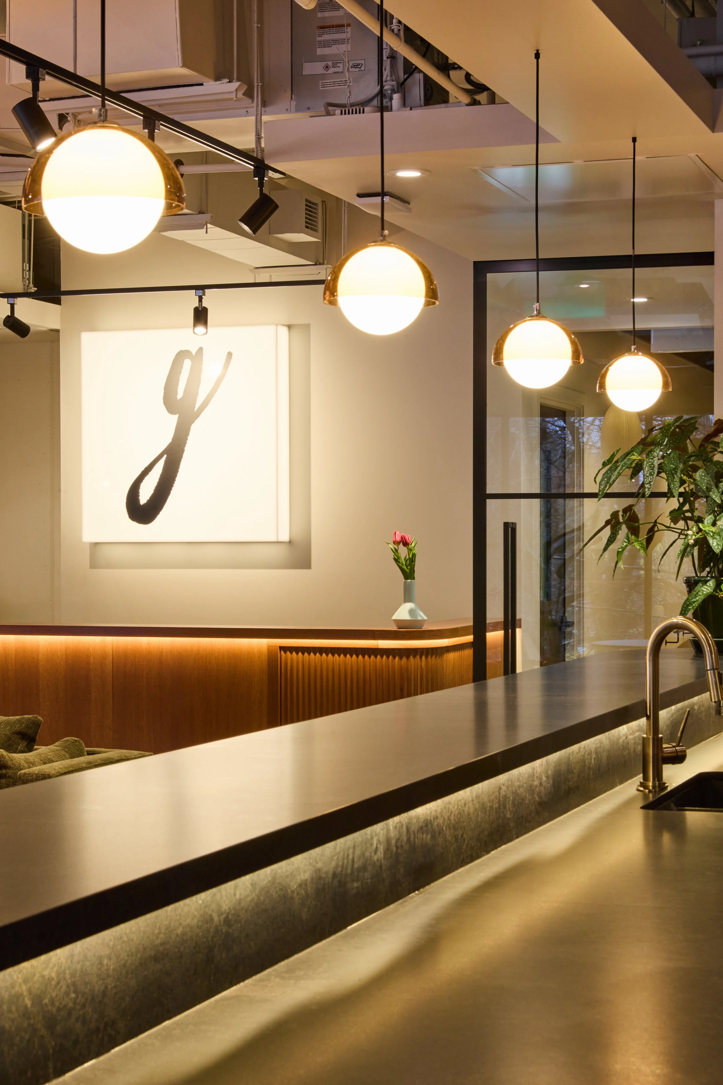 GRAYSON - LOCATION . PARTY 02.19.20260060-Edit.jpg