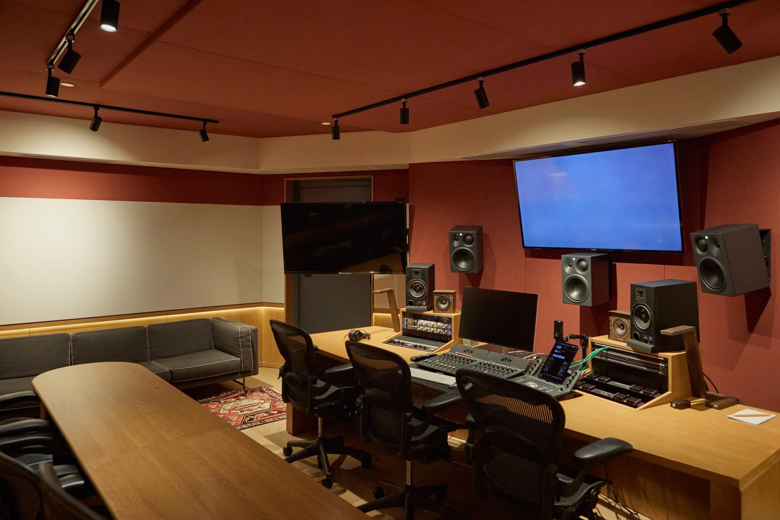 GRAYSON - LOCATION . PARTY 02.19.20260351 1.jpg