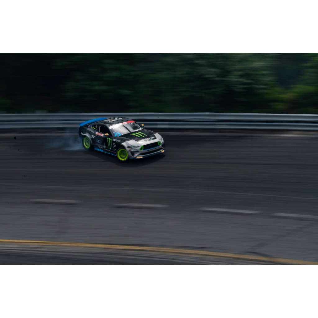 muscle car canvas art