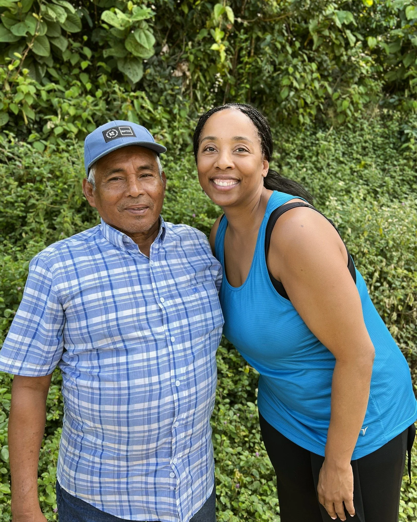 All over the world, all kinds of 💜💙💚

At the end of the day, the reason we do this is for all those heart-connections that are made.

Gratitude 🙏
.
.
.
#casadelmaestro #ayahuascaretreat #plantmedicine #ayahuasca #medicinefamily #ayahuascamedicine