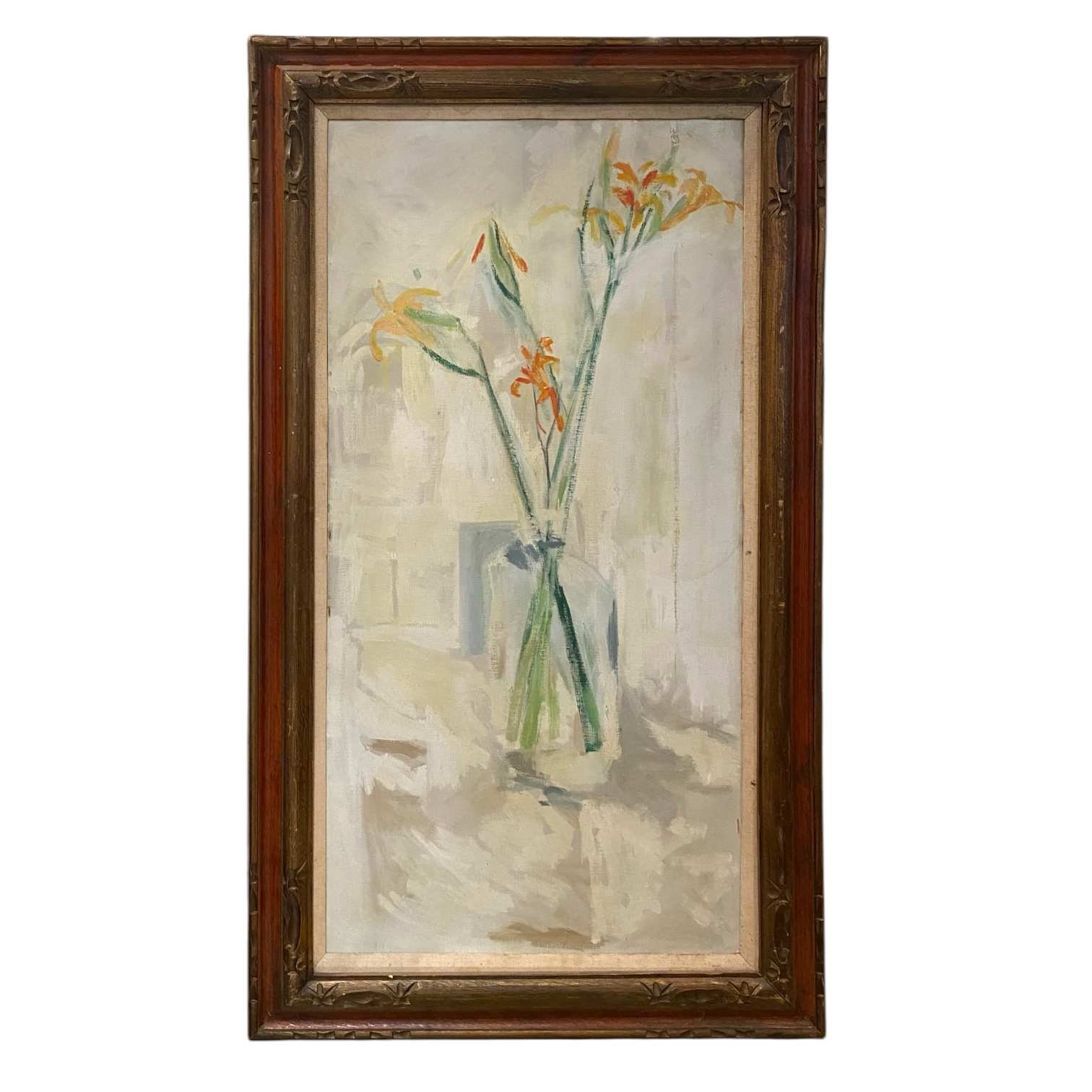 02-MAIN-flowers-vase.jpeg
