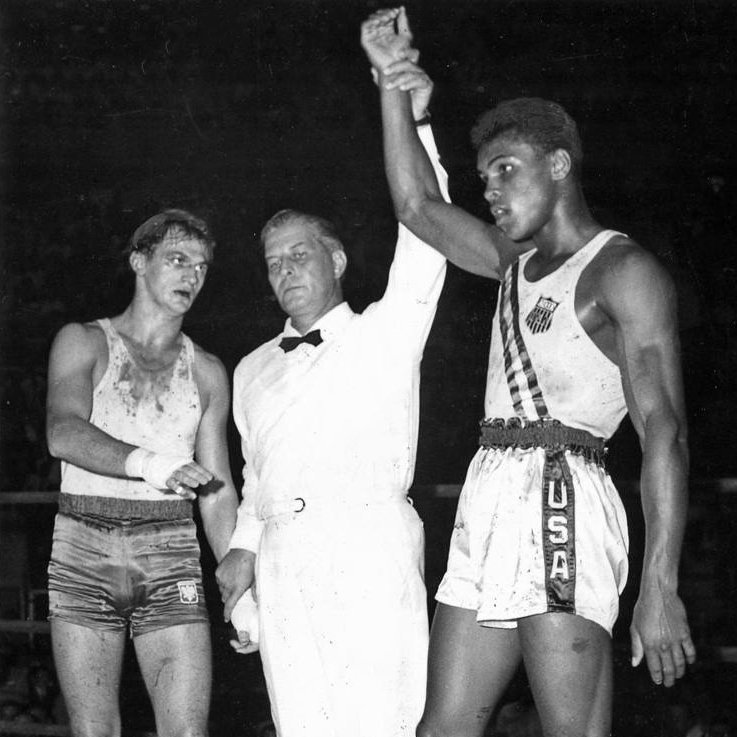 Zbigniew_Pietrzykowski_and_Muhammad_Ali_1960.jpg