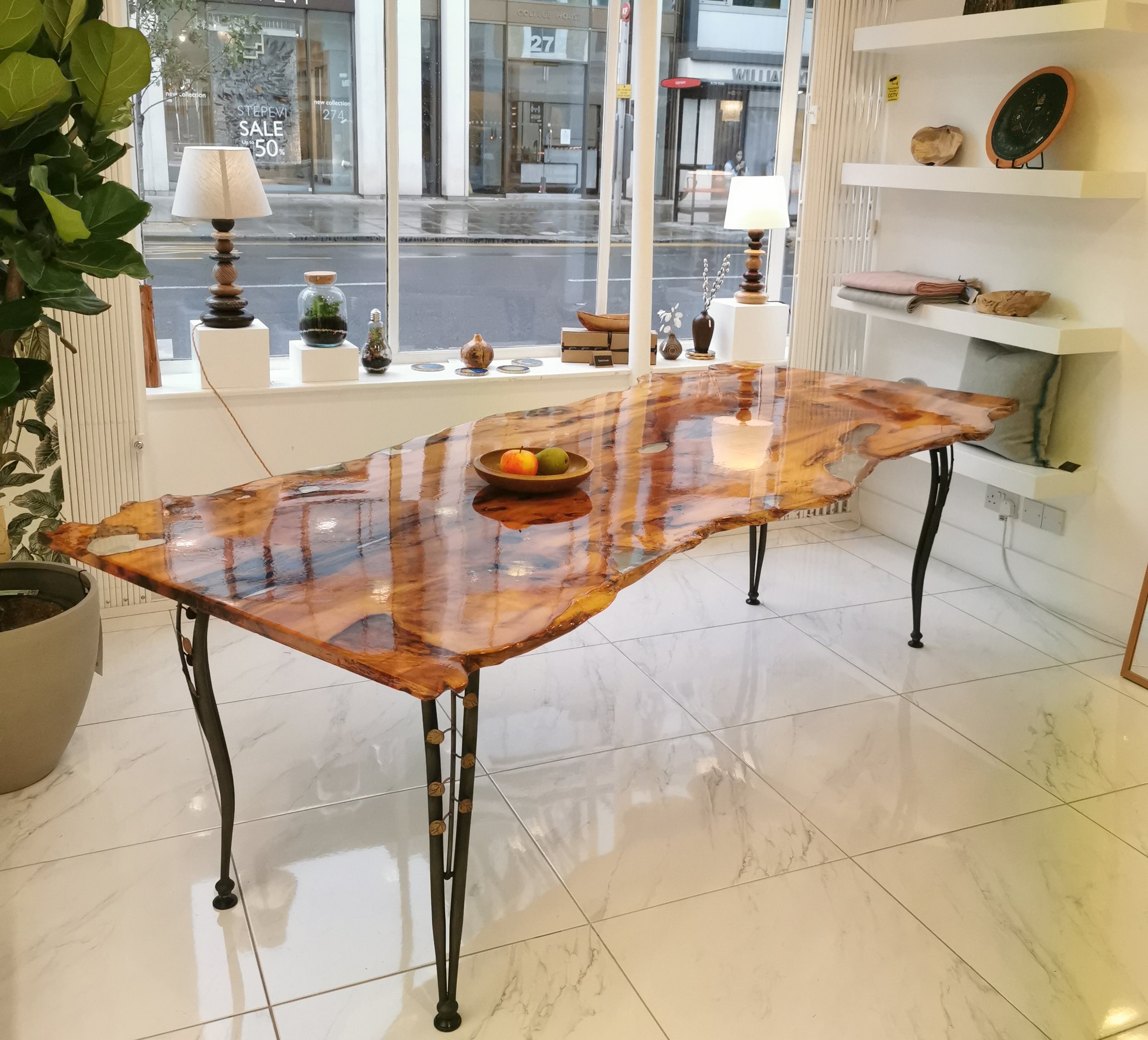 Yew dining table.jpg