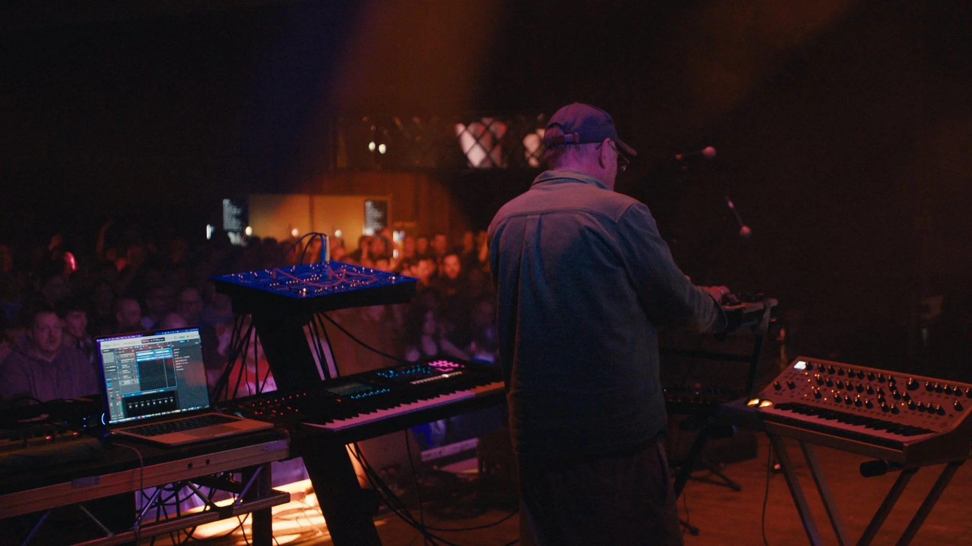 808 Sate, New Century Hall - Live Music