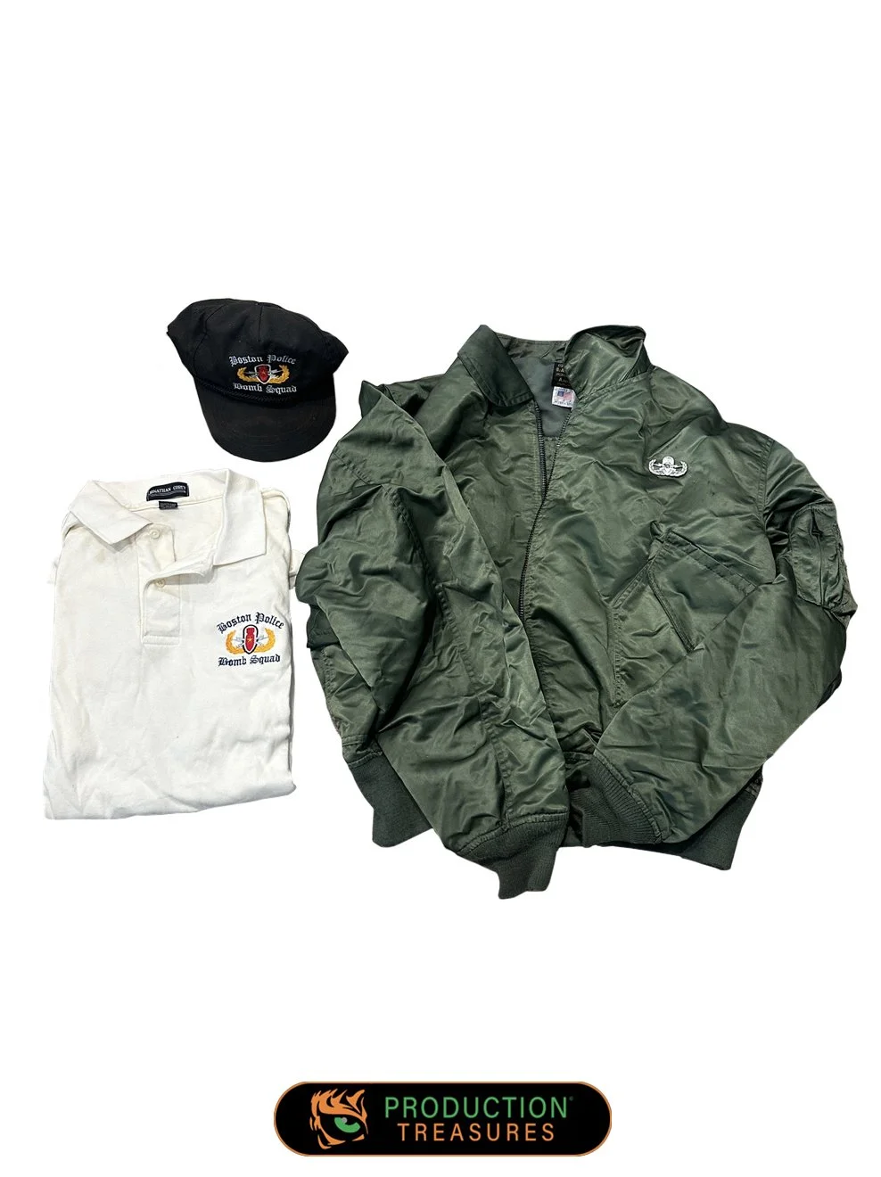 "Blown Away" (1994) - Jimmy Dove's (Jeff Bridges) bomb squad hat, shirt and jacket.