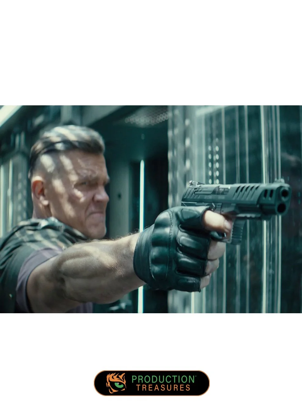 deadpool2gun3.jpg