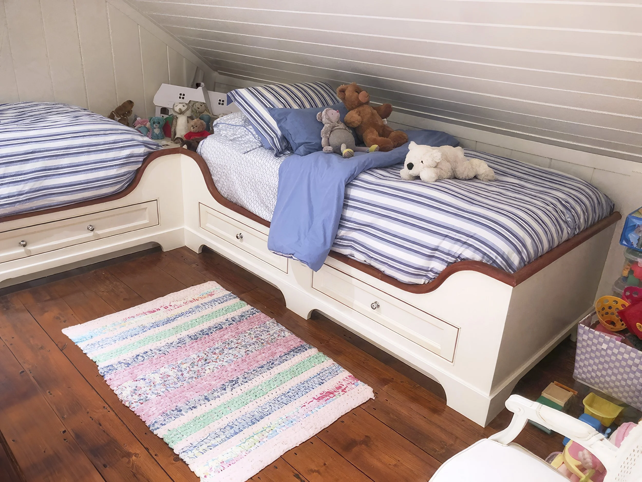 Custom twin beds in small space, coastal living, New England, North Shore coastal, children's room, children's play room, custom children's furniture, custom cottage bedroom