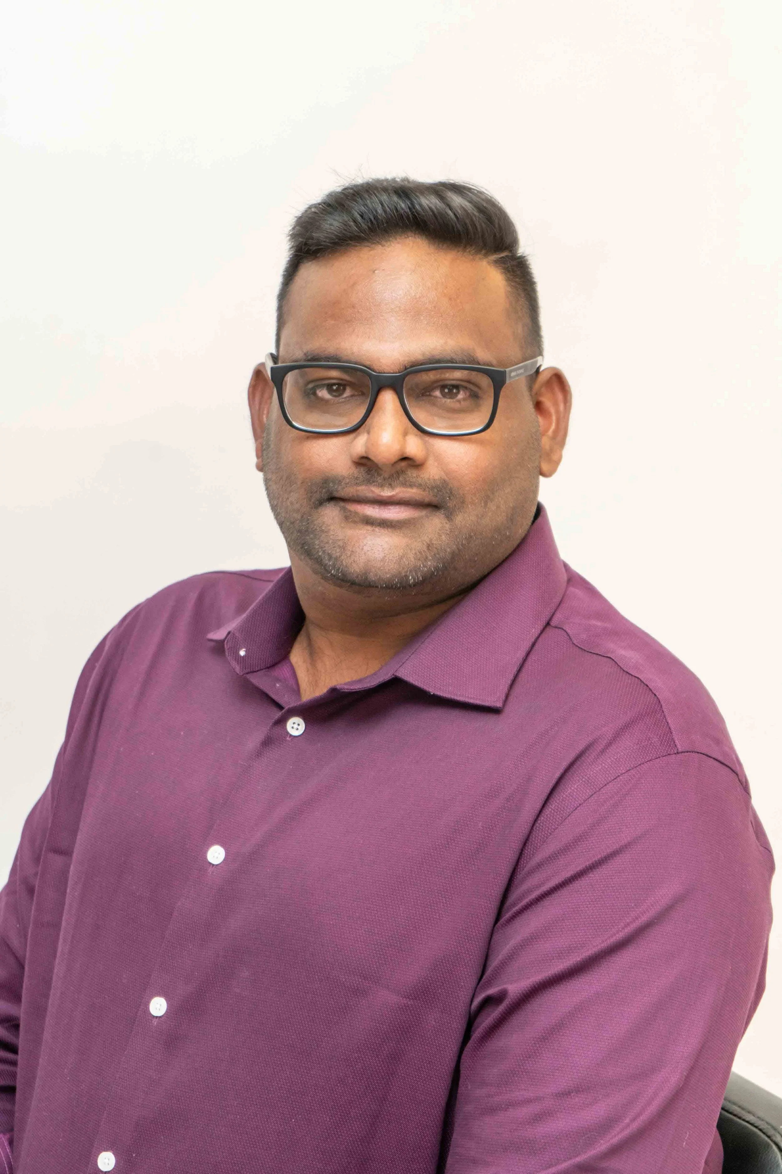 headshots (3 of 6).jpg