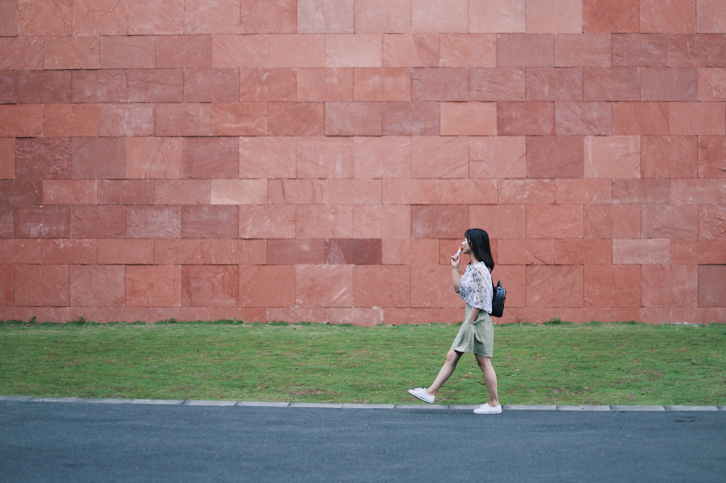 Short Walks Can Reverse The Effects Of Sitting