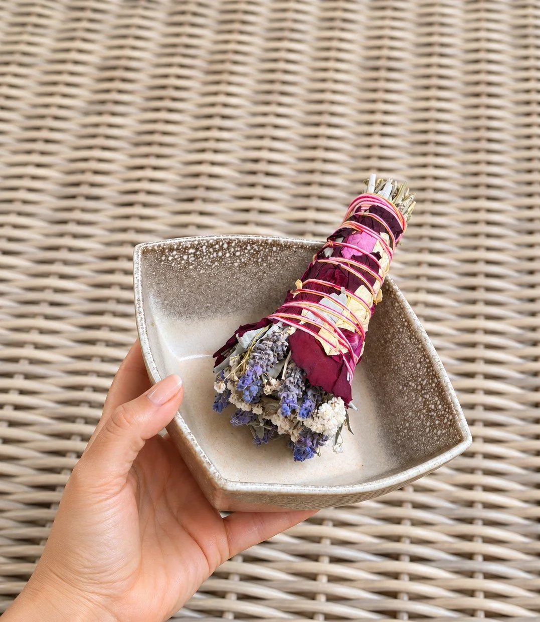 2026 Speckled Ceramic Bowl - 6.jpg